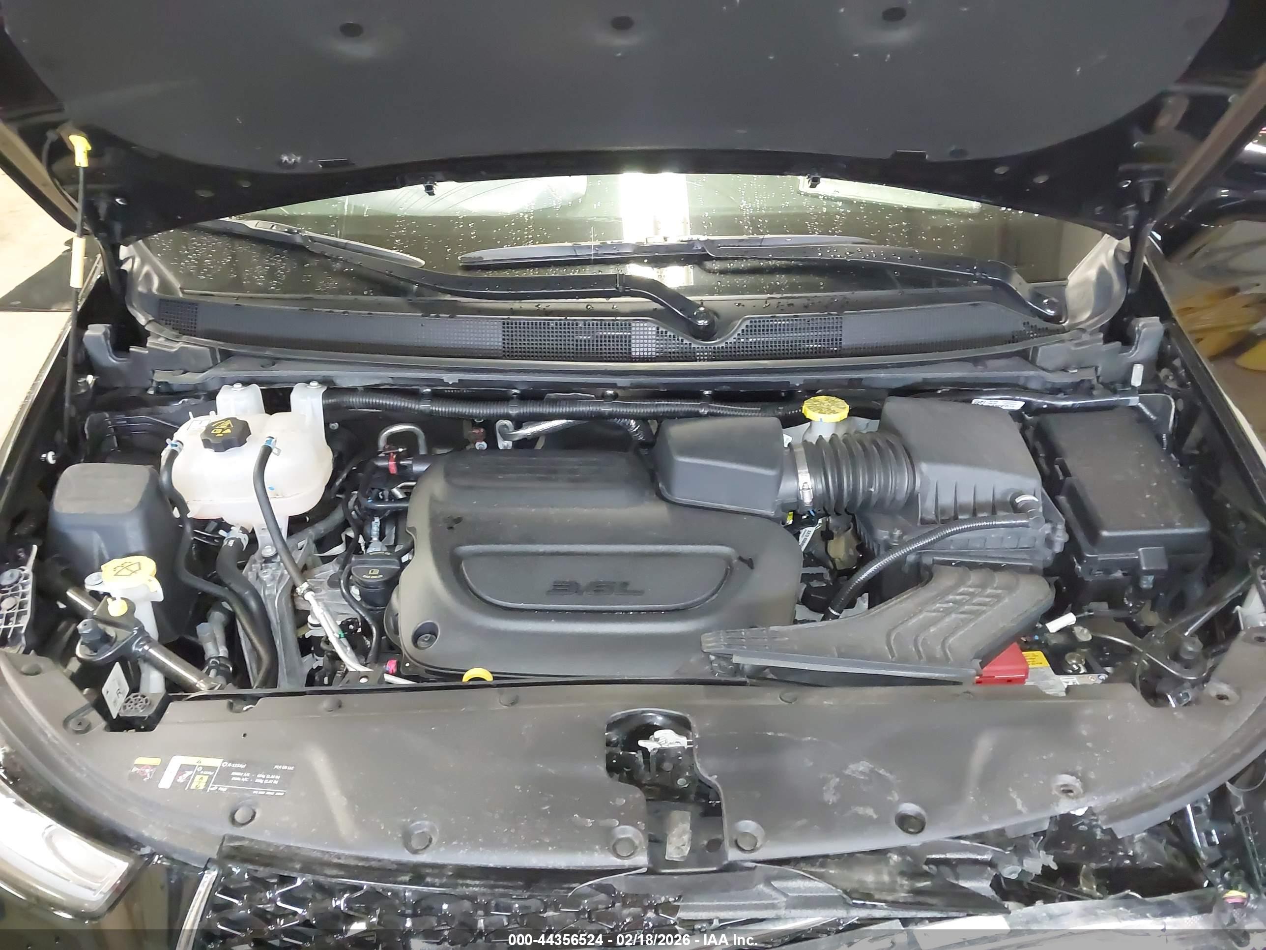 CHRYSLER PACIFICA image 10