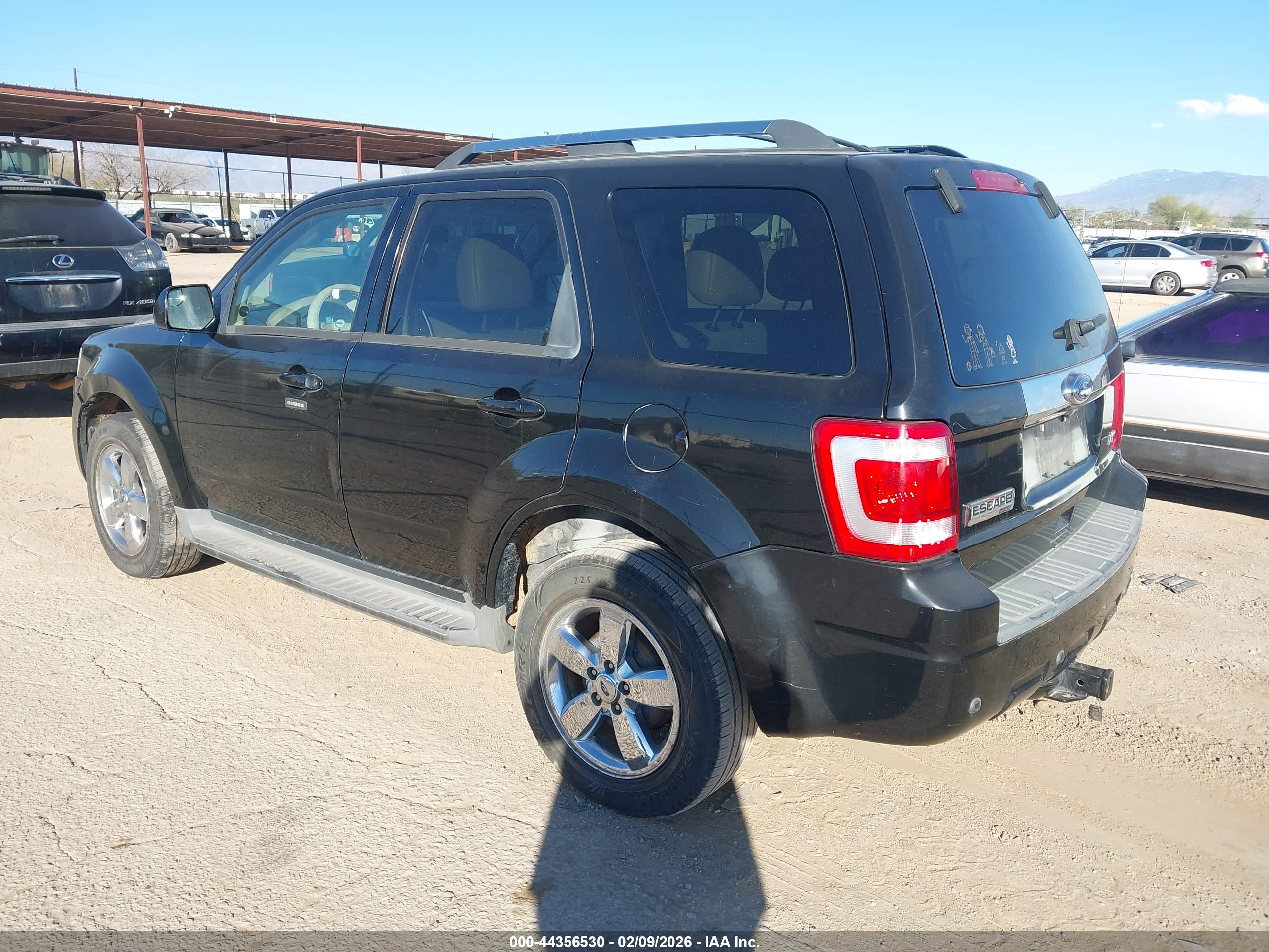 FORD ESCAPE image 3