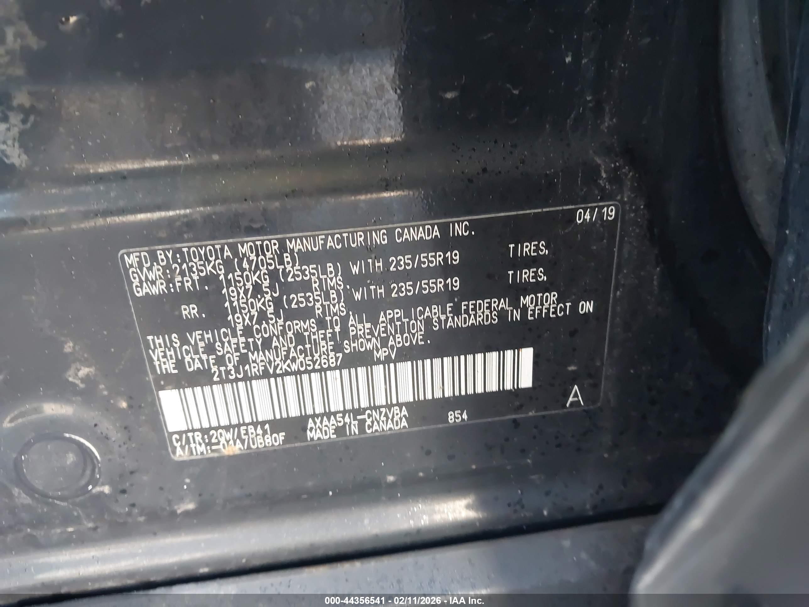 TOYOTA RAV4 image 9
