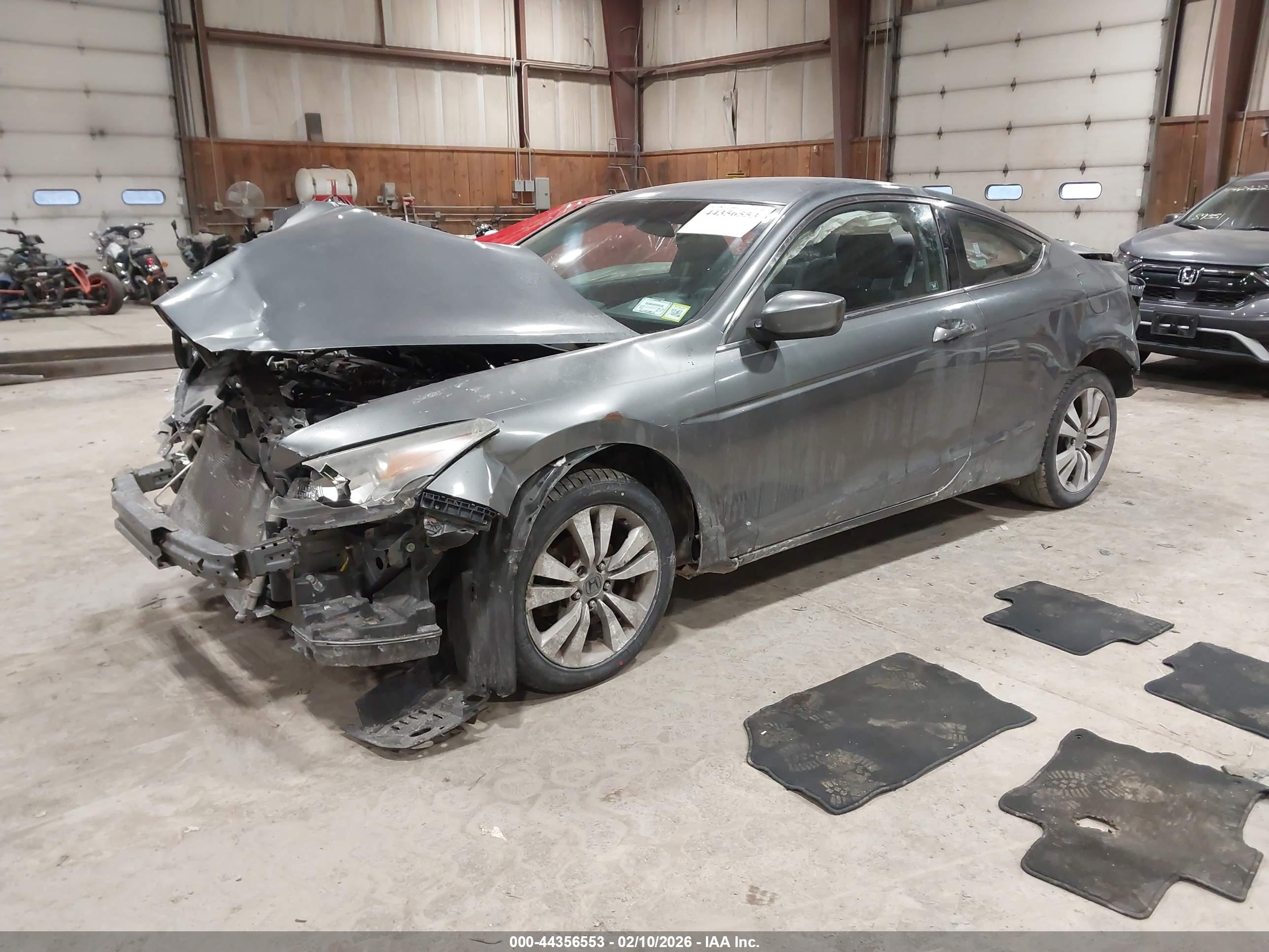 HONDA ACCORD image 2