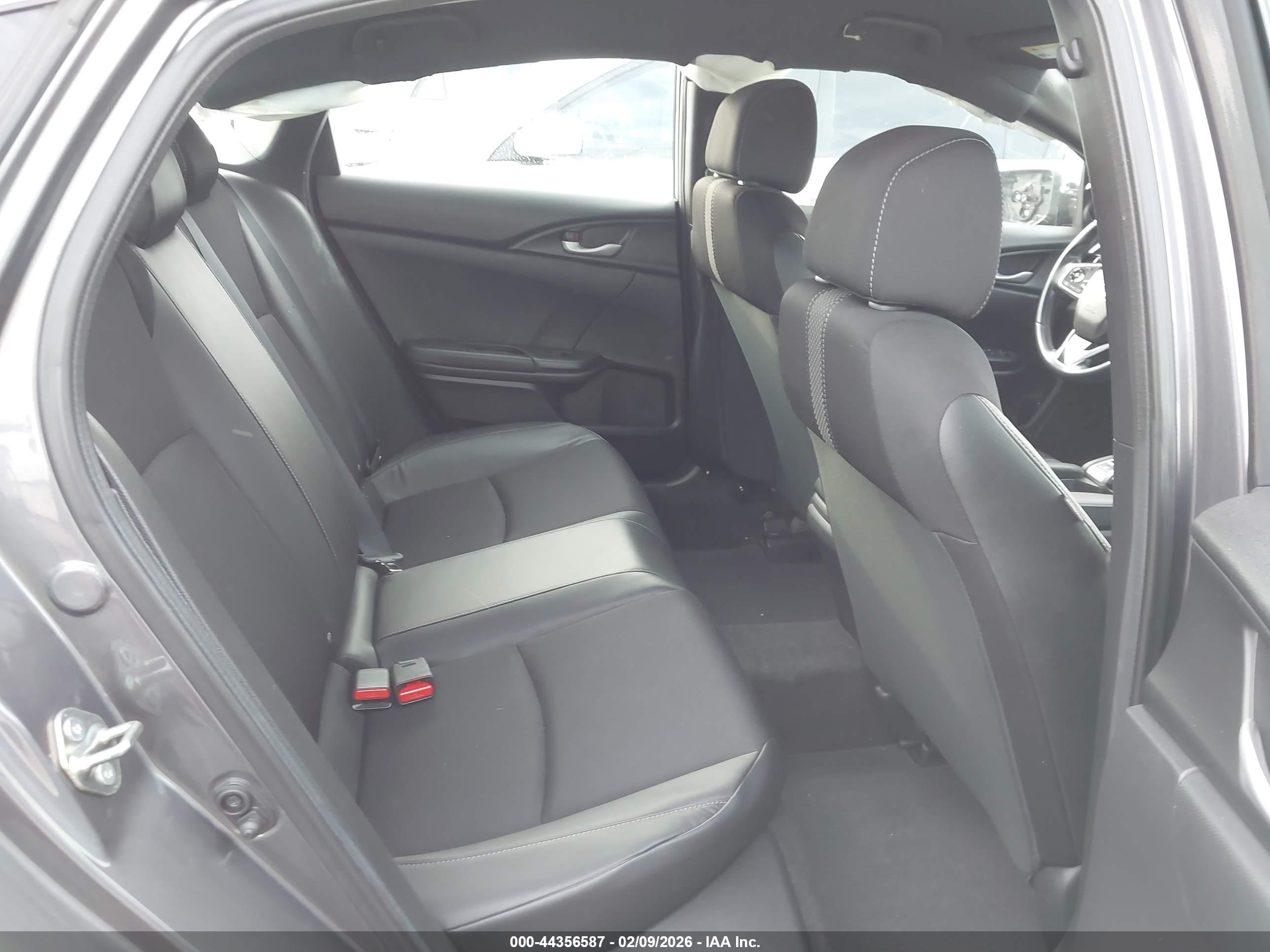 HONDA CIVIC image 8