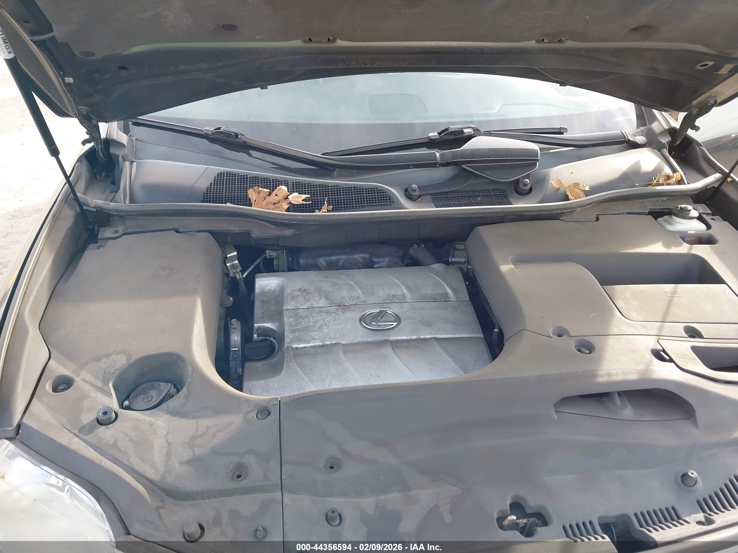 LEXUS RX image 10