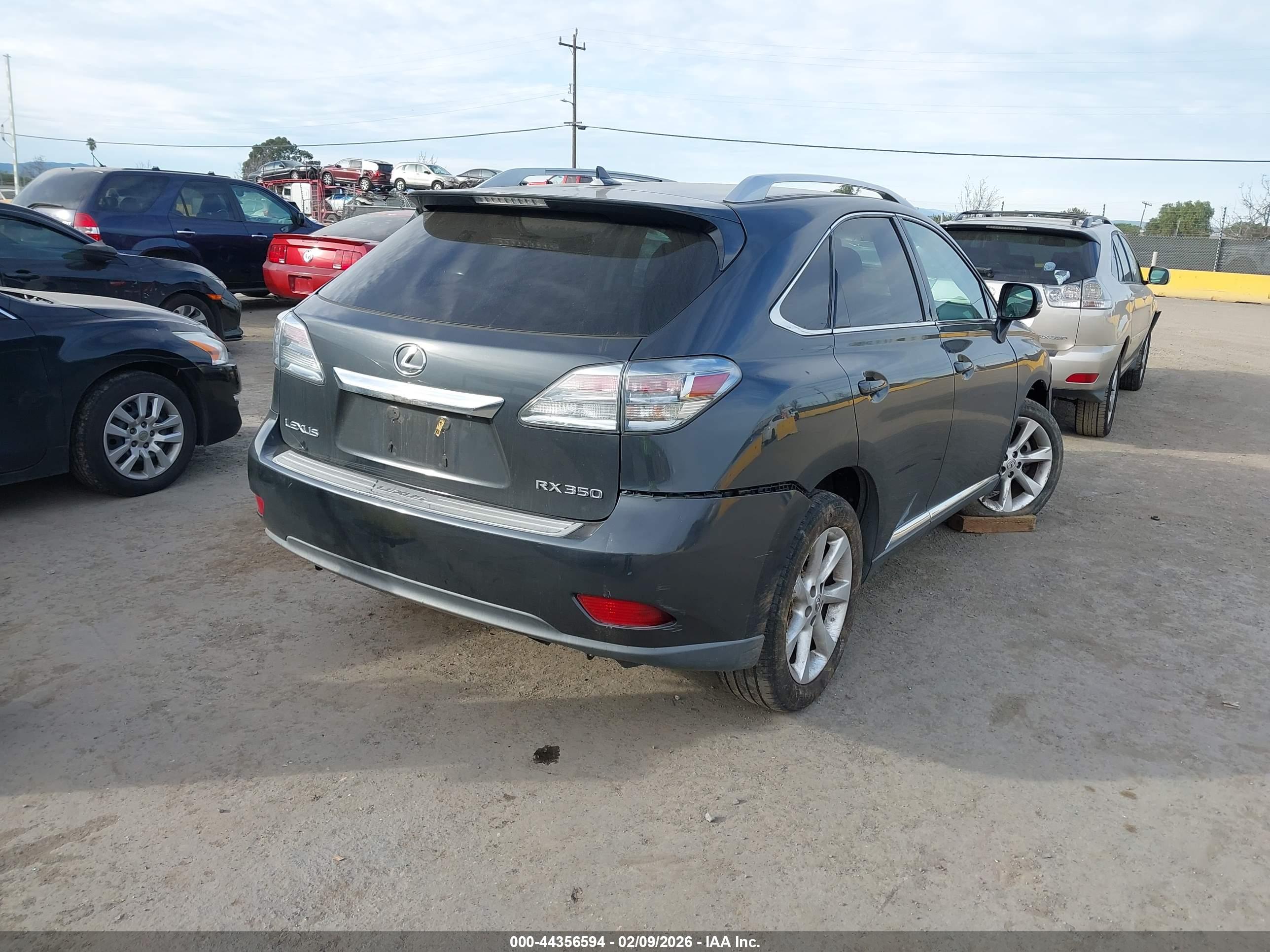 LEXUS RX image 4