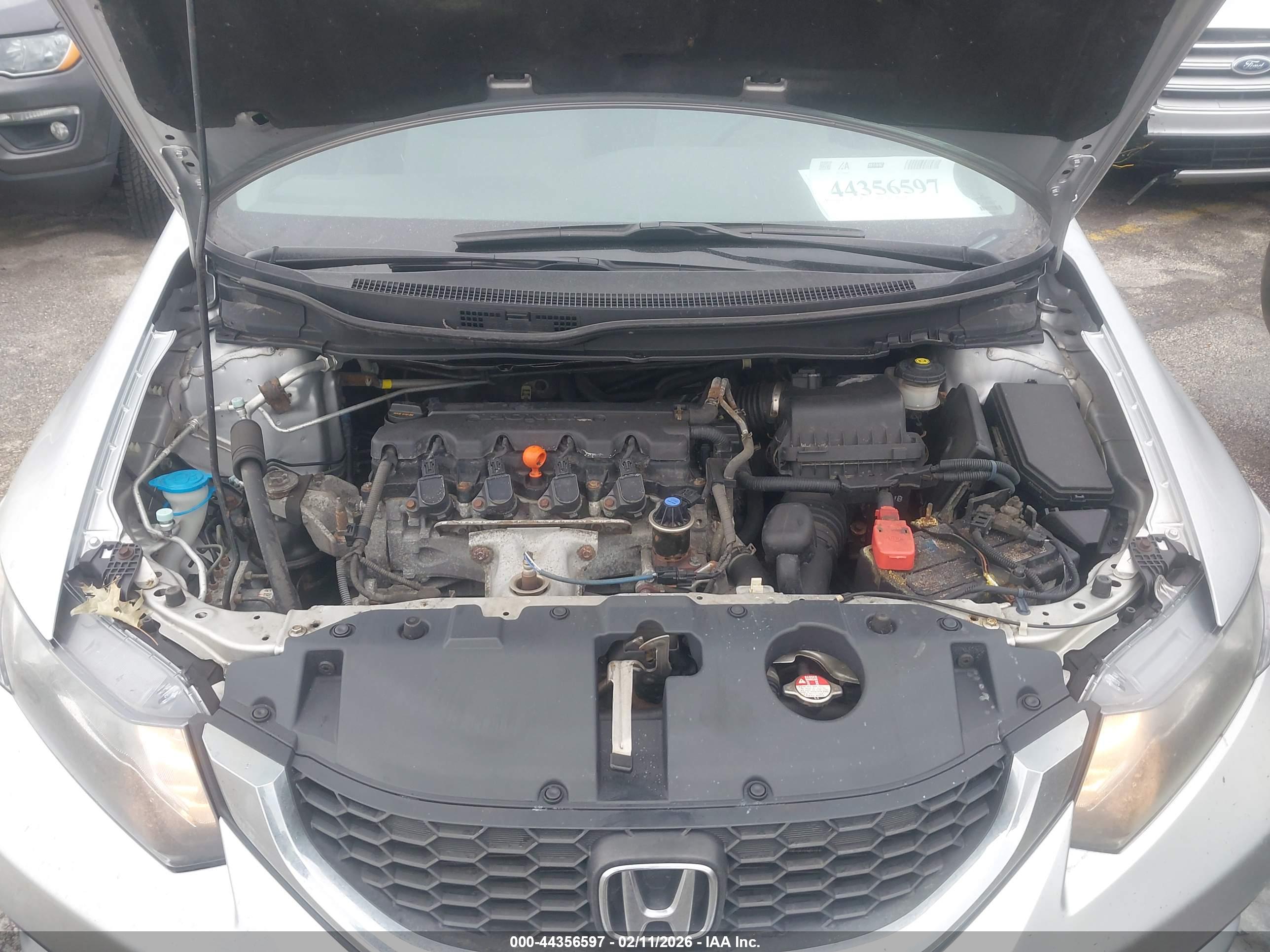 HONDA CIVIC image 10