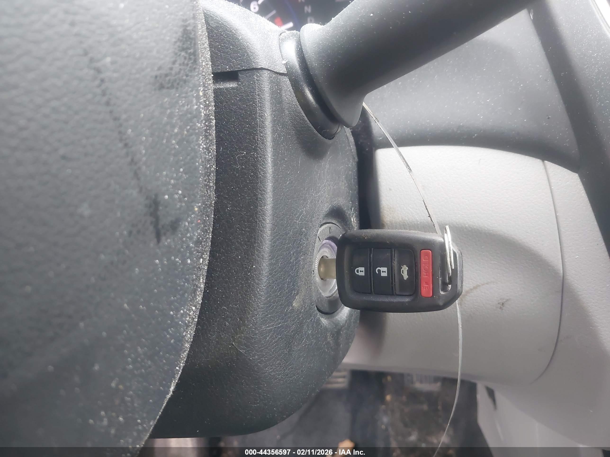 HONDA CIVIC image 11