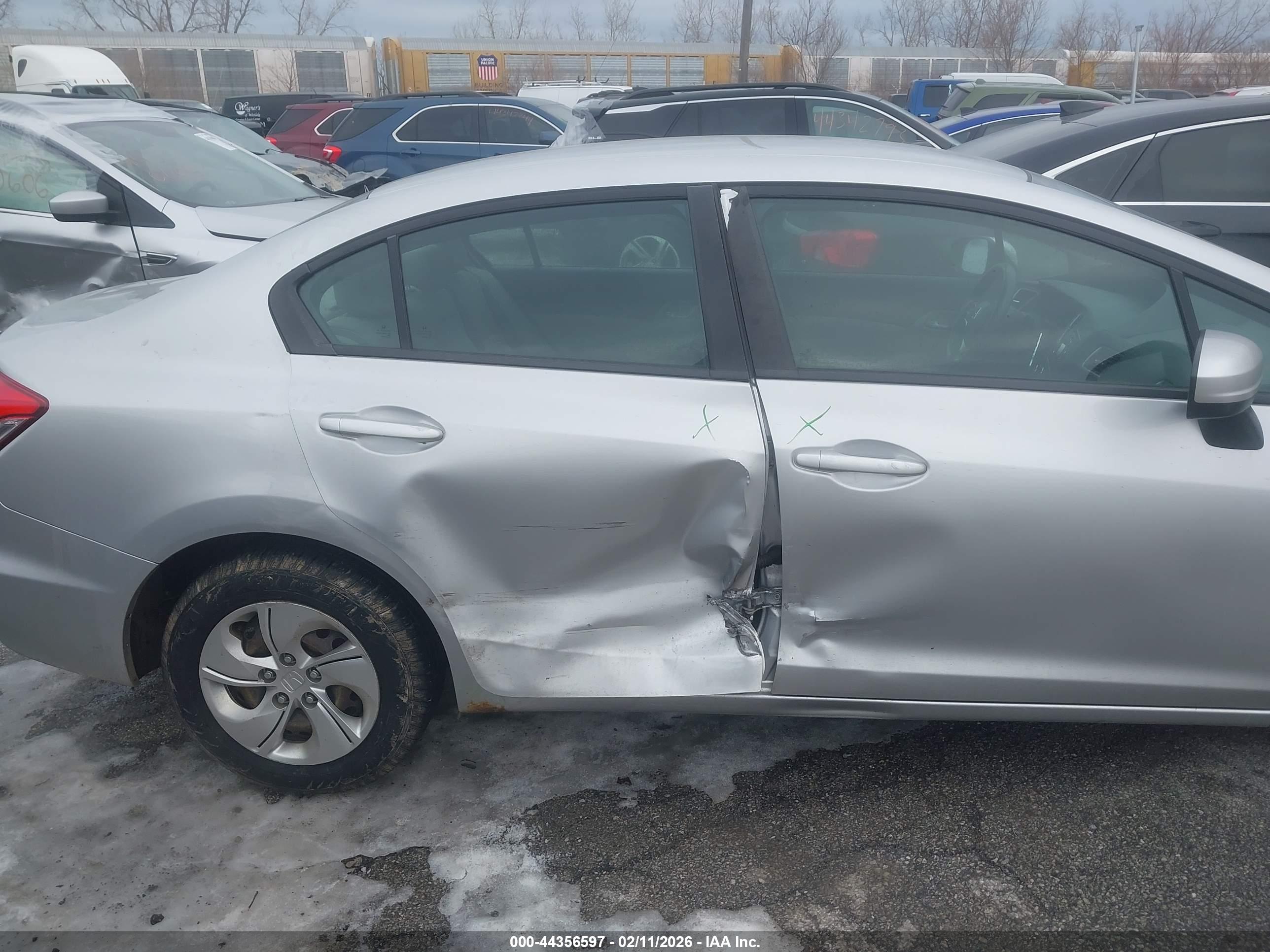 HONDA CIVIC image 6