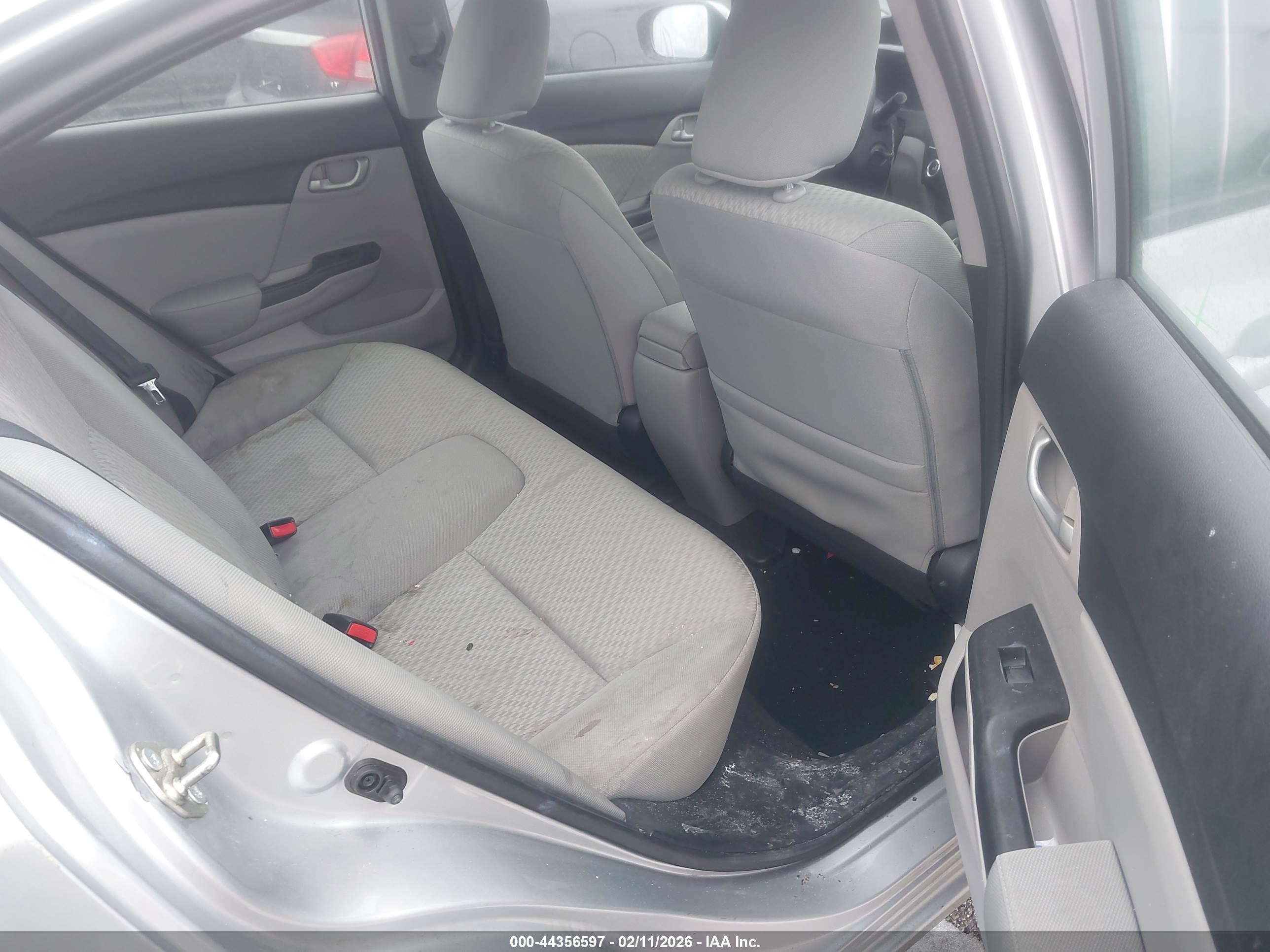 HONDA CIVIC image 8