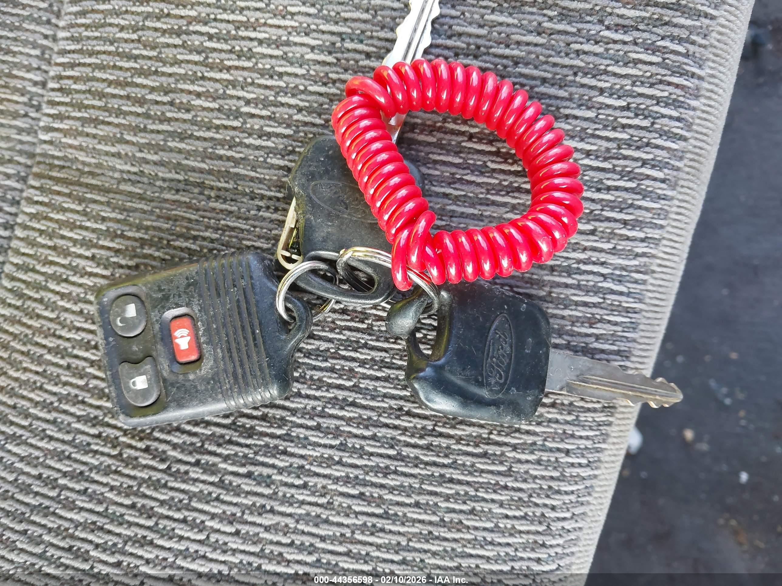 FORD EXCURSION image 11