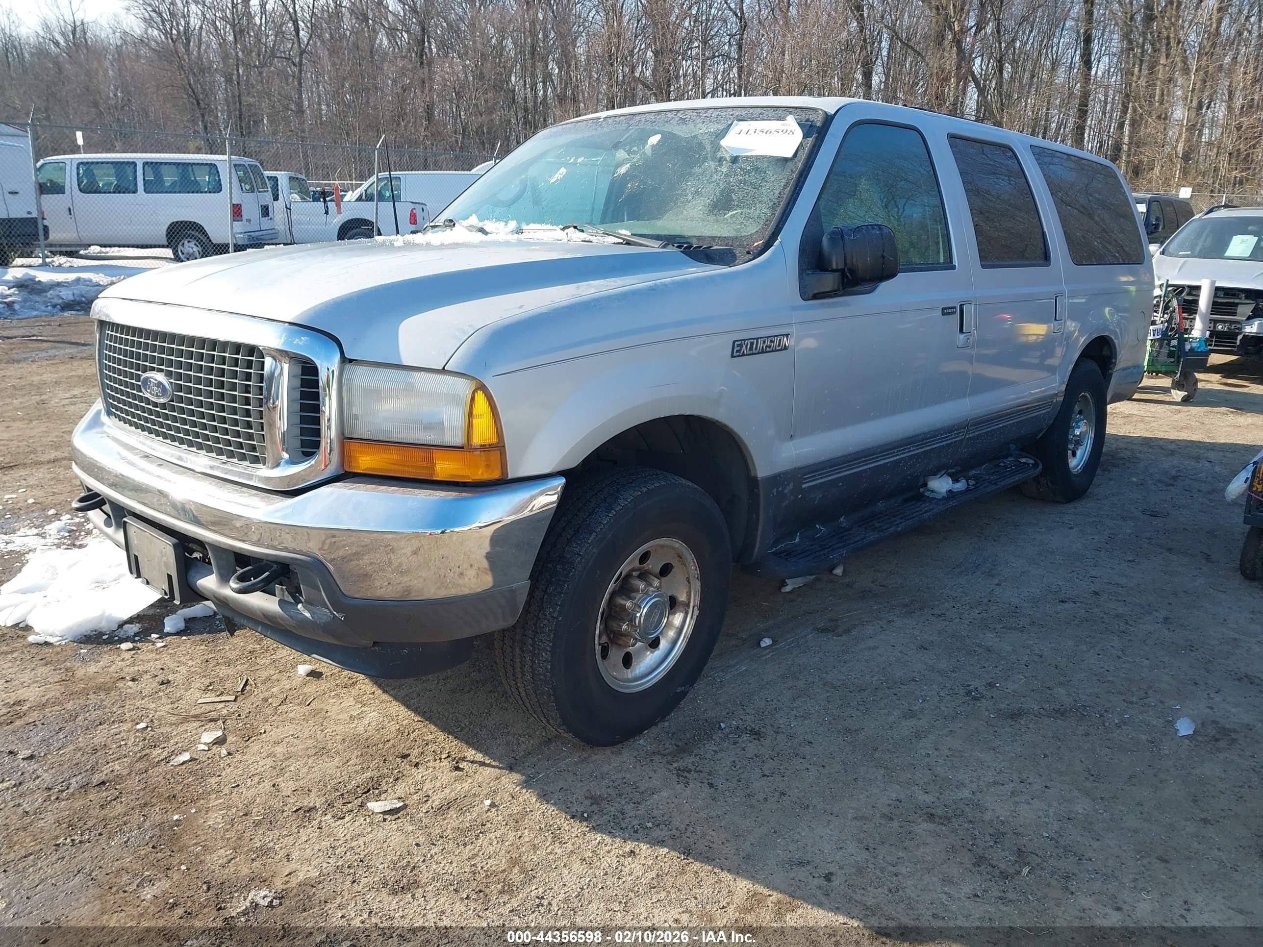 FORD EXCURSION image 2