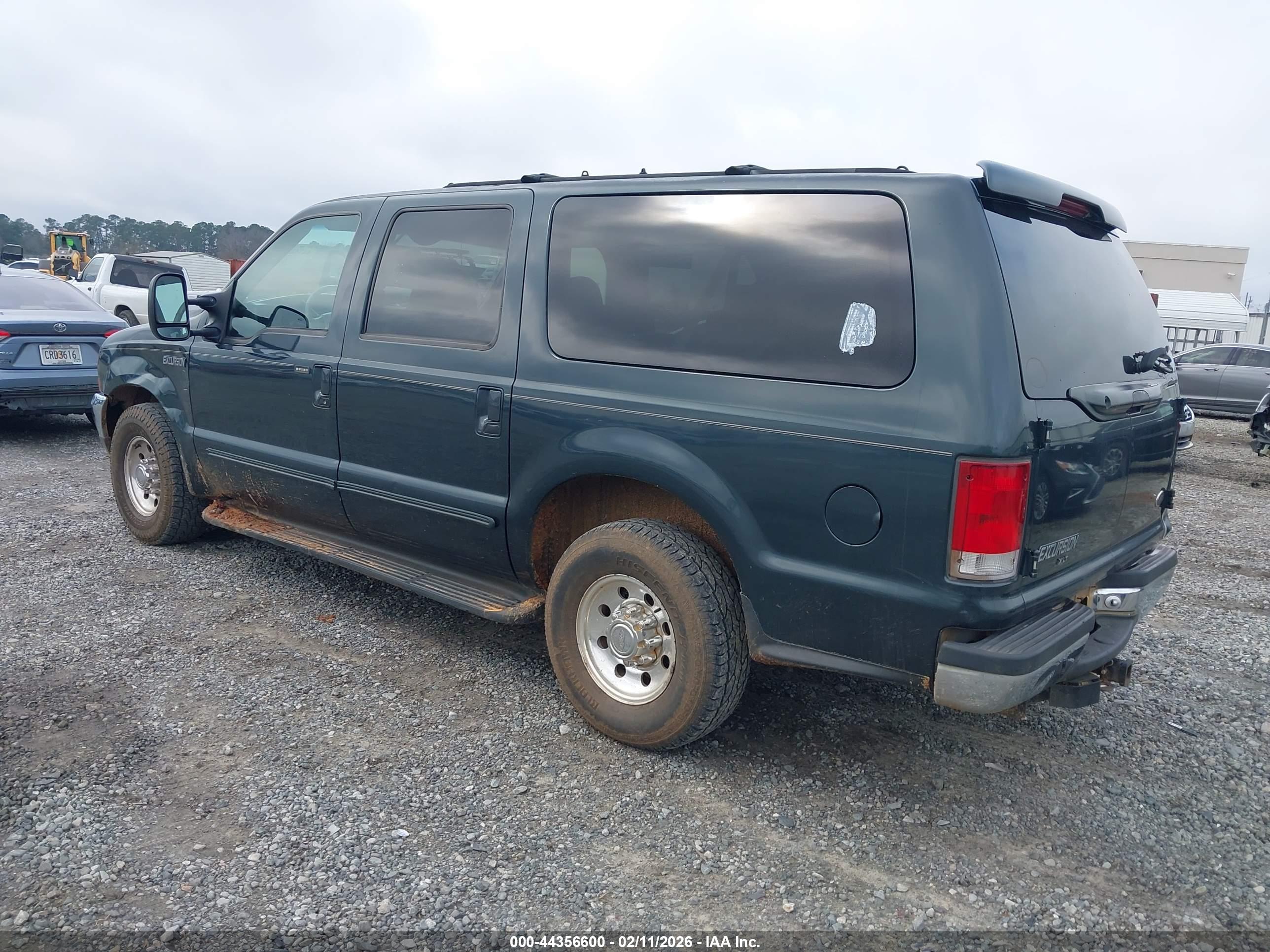 FORD EXCURSION image 3