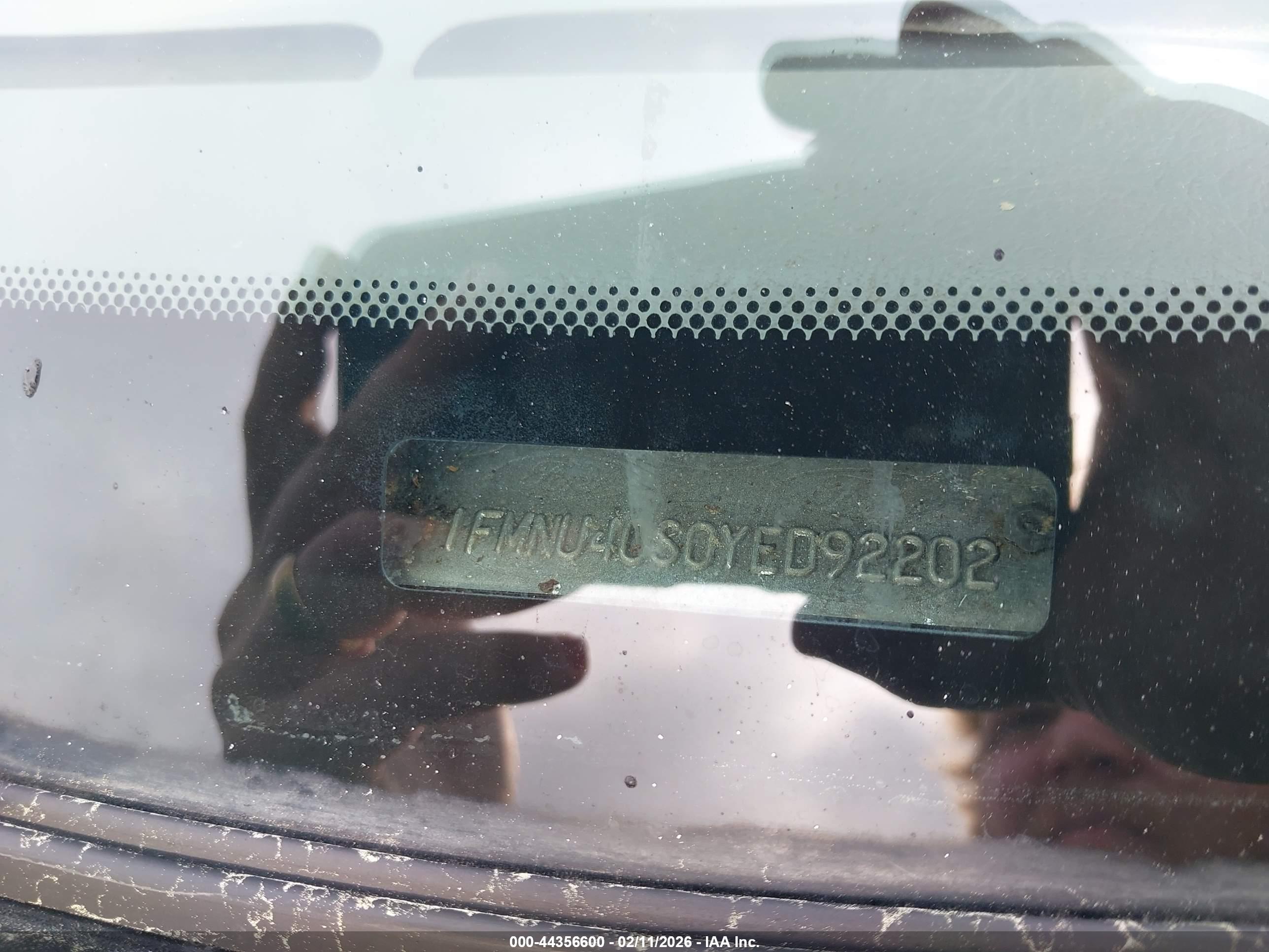 FORD EXCURSION image 9