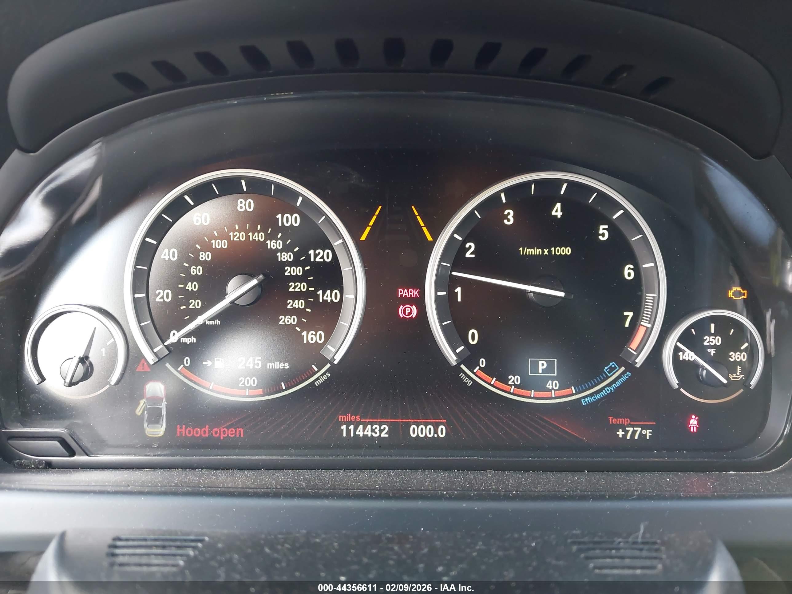 BMW 650I image 7