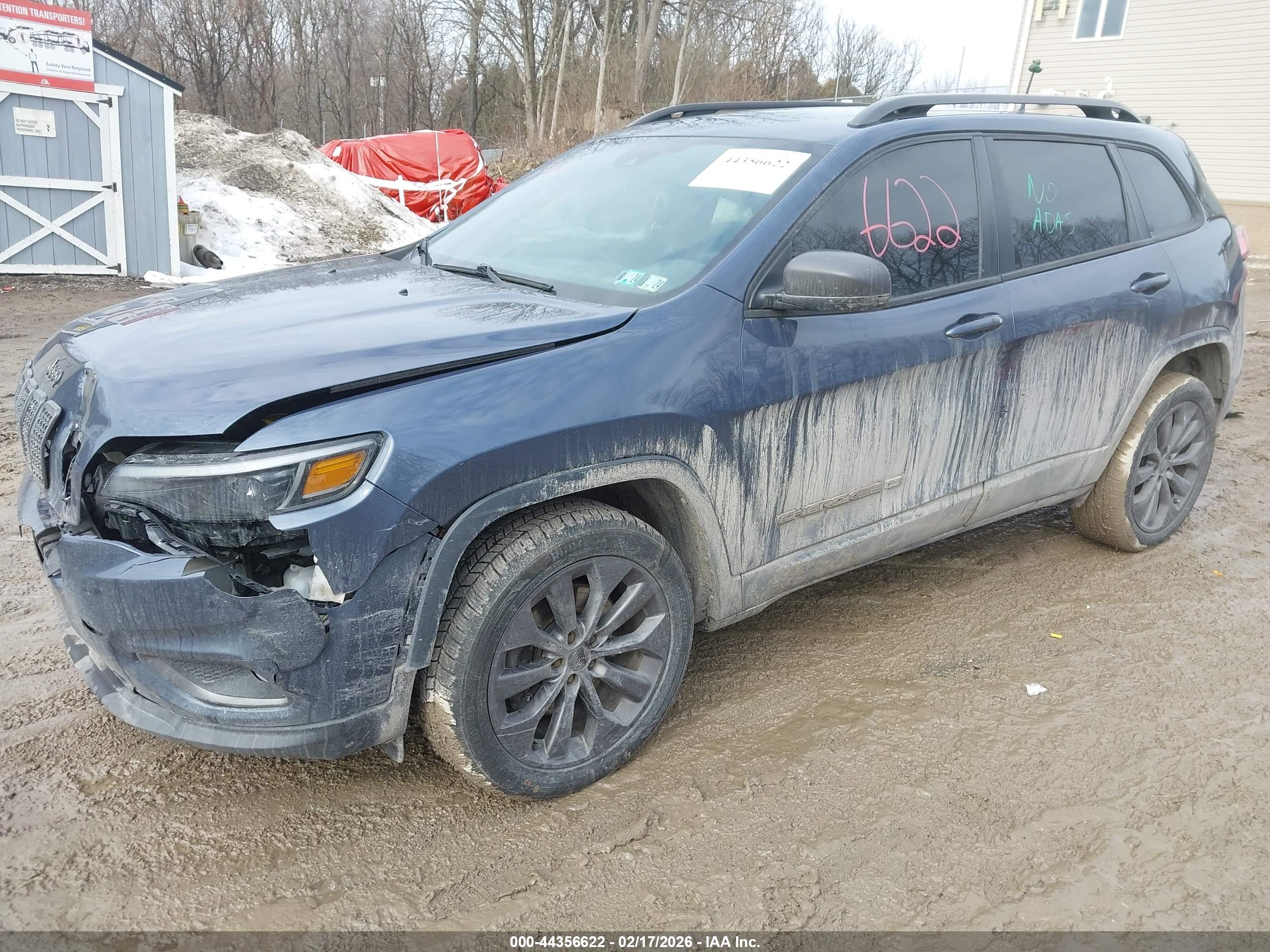 JEEP CHEROKEE image 2