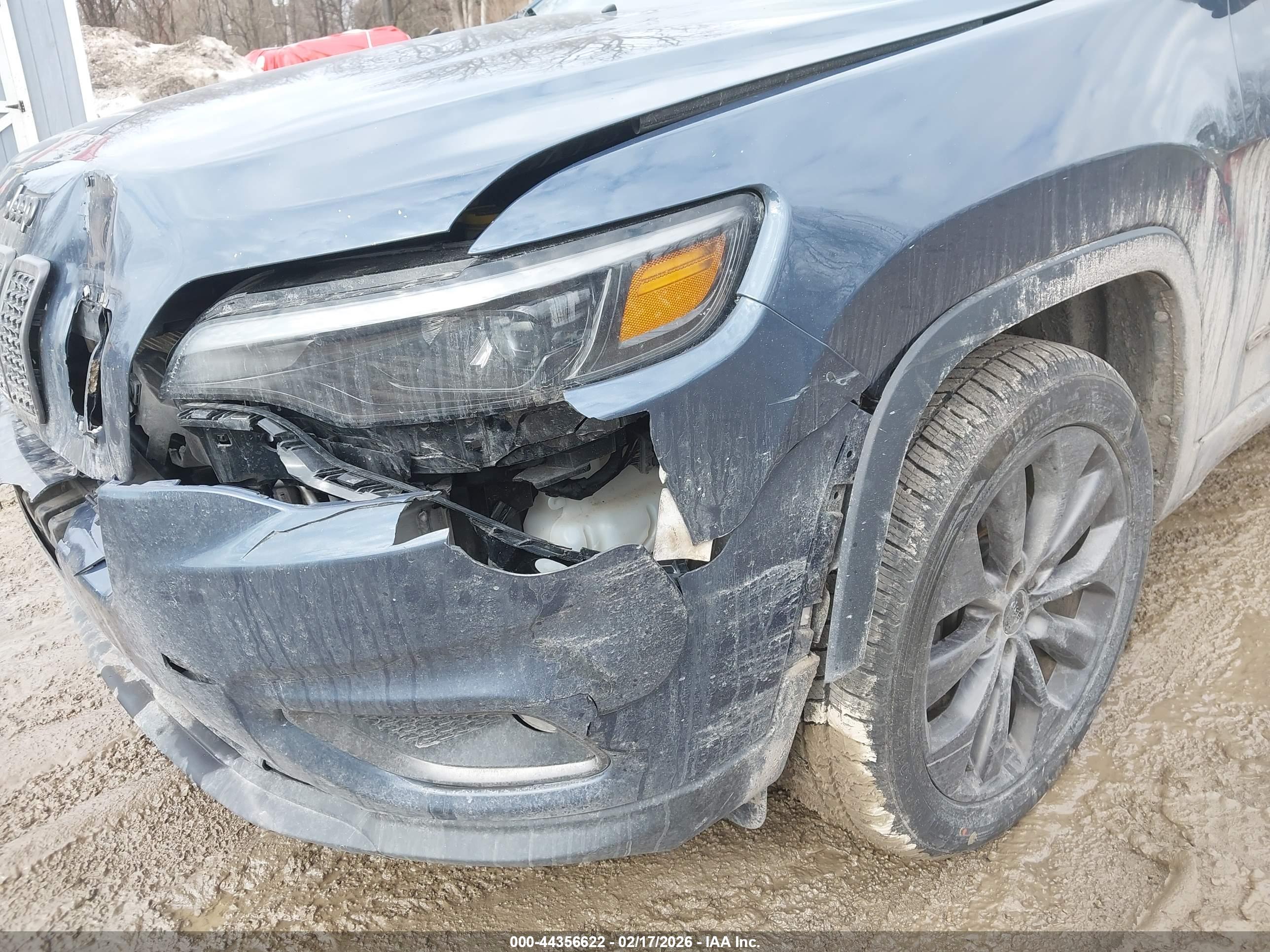 JEEP CHEROKEE image 6