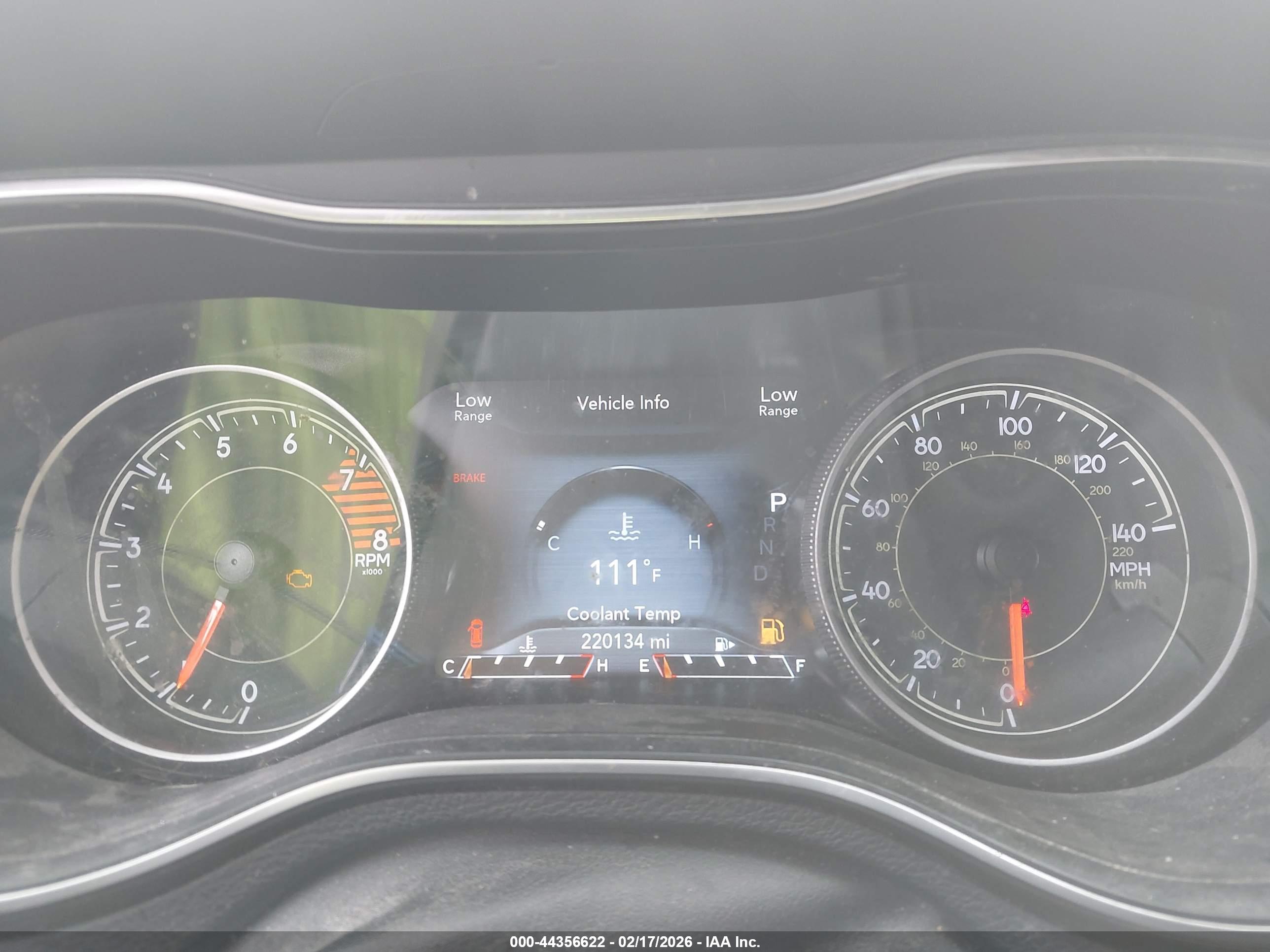 JEEP CHEROKEE image 7