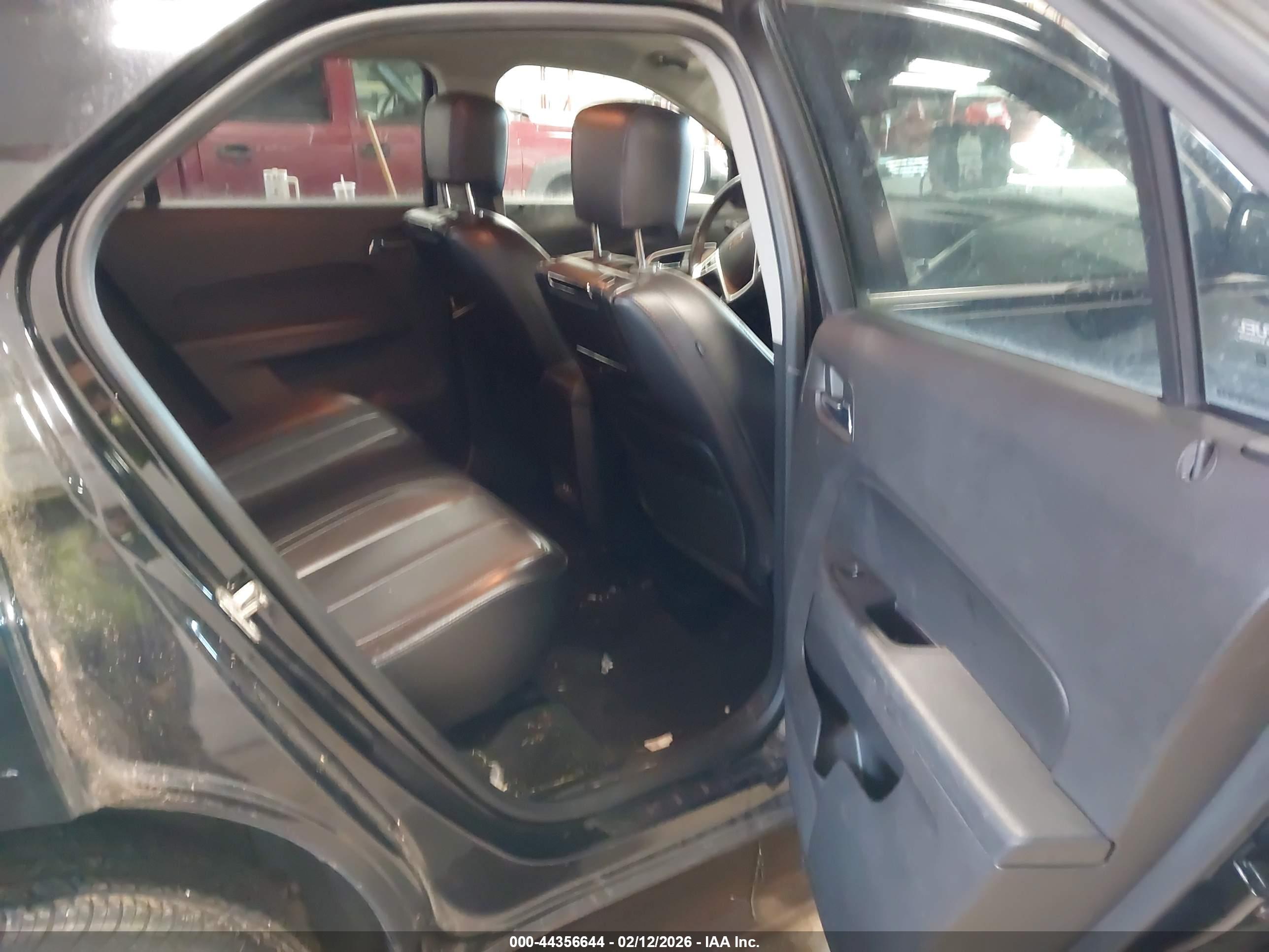 CHEVROLET EQUINOX image 8