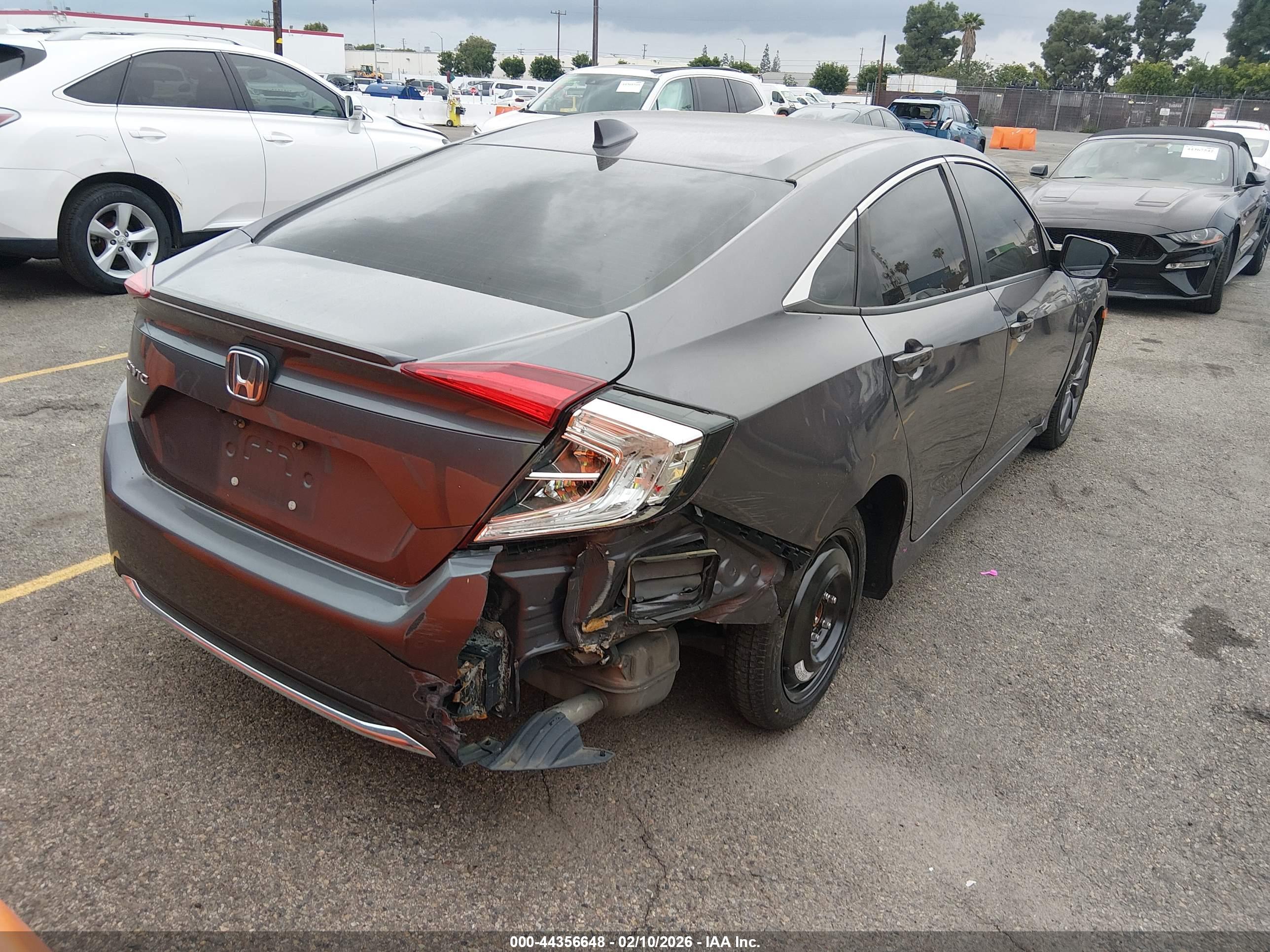 HONDA CIVIC image 4