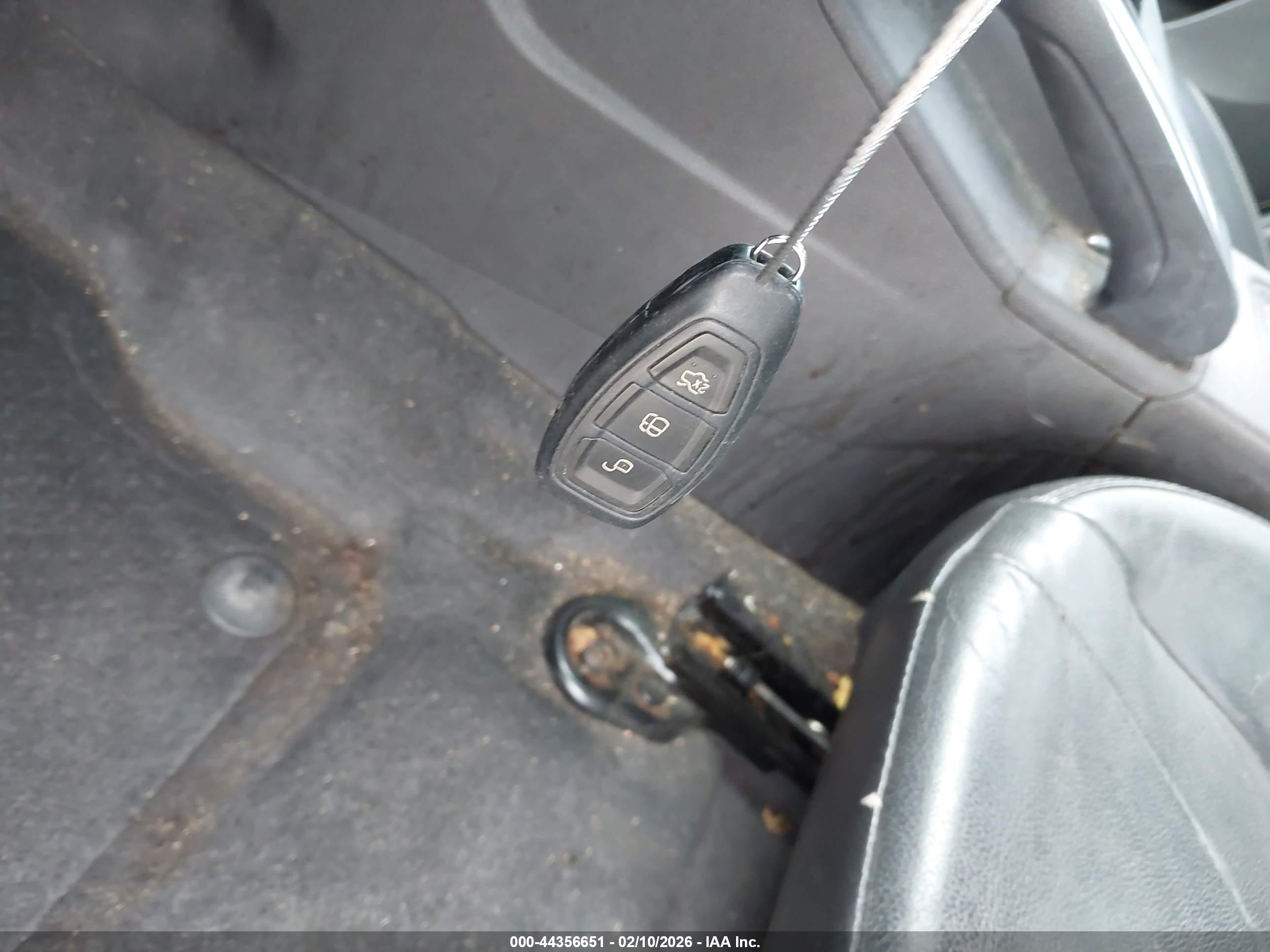FORD FOCUS image 11