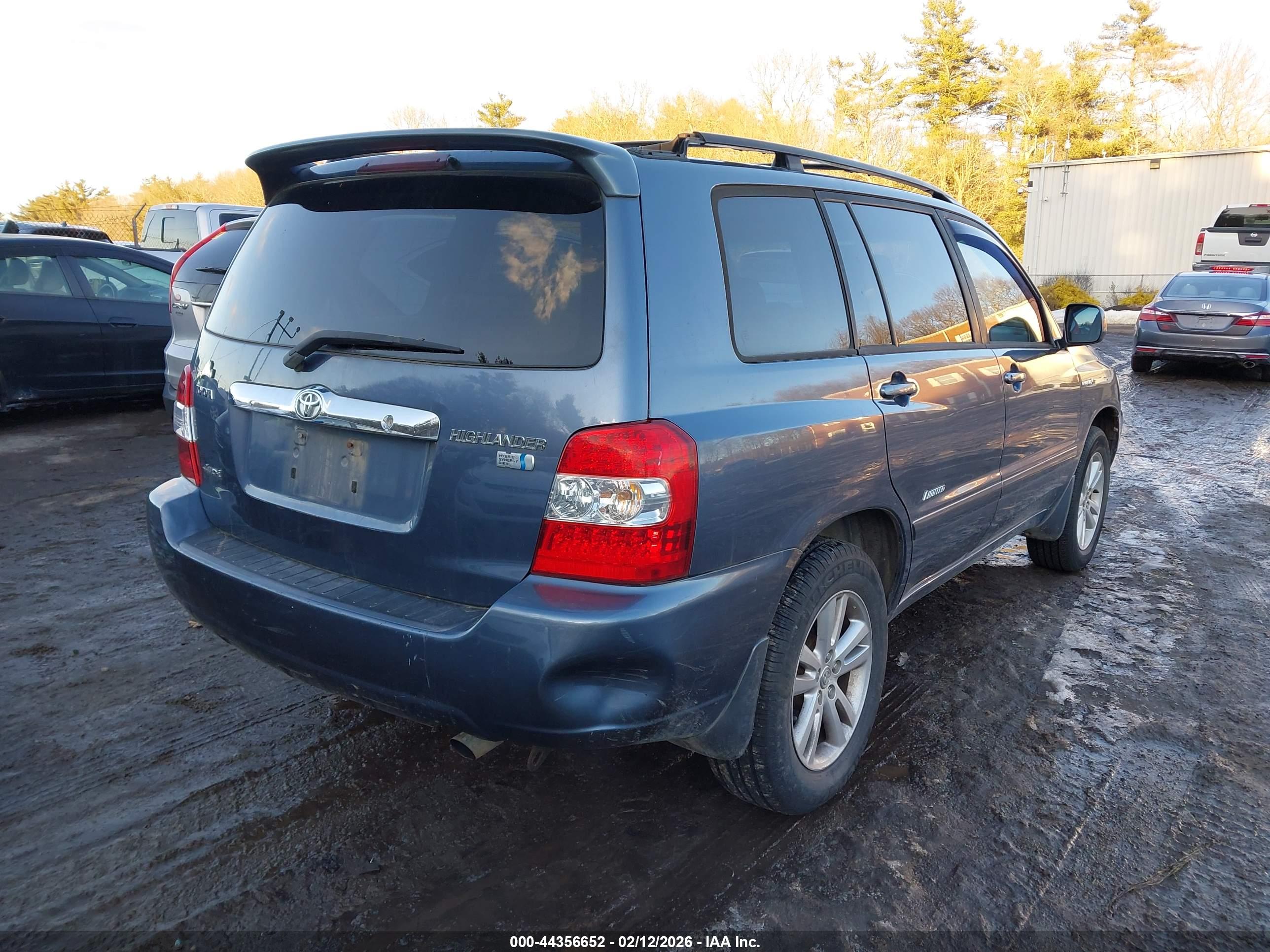 TOYOTA HIGHLANDER image 4