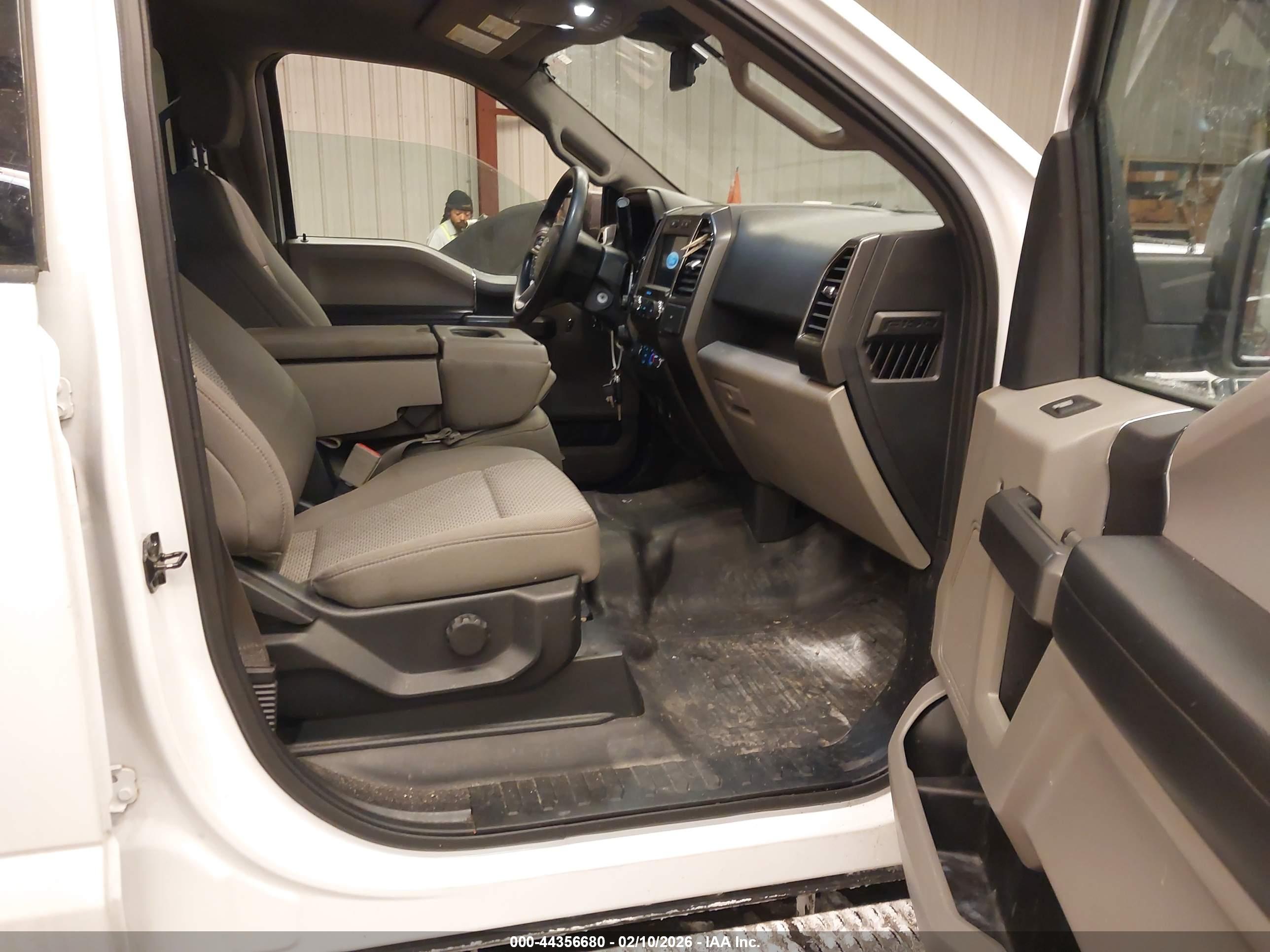 FORD F-150 image 5