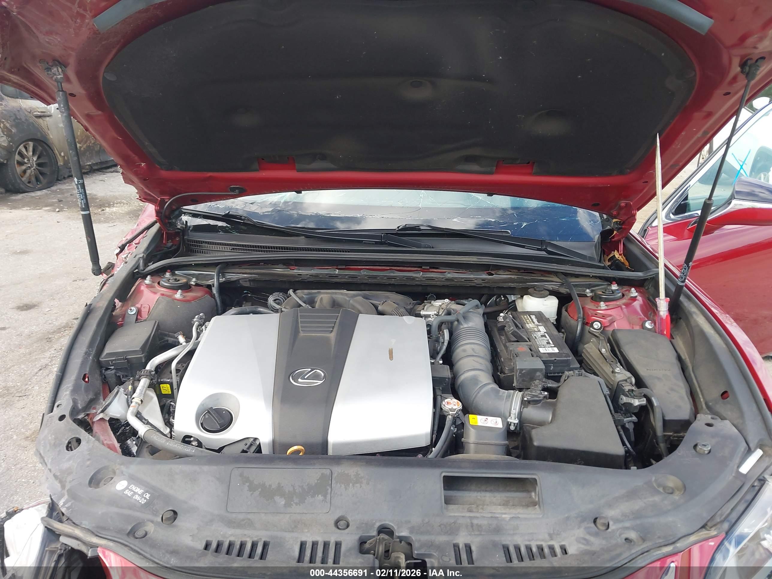 LEXUS ES image 10