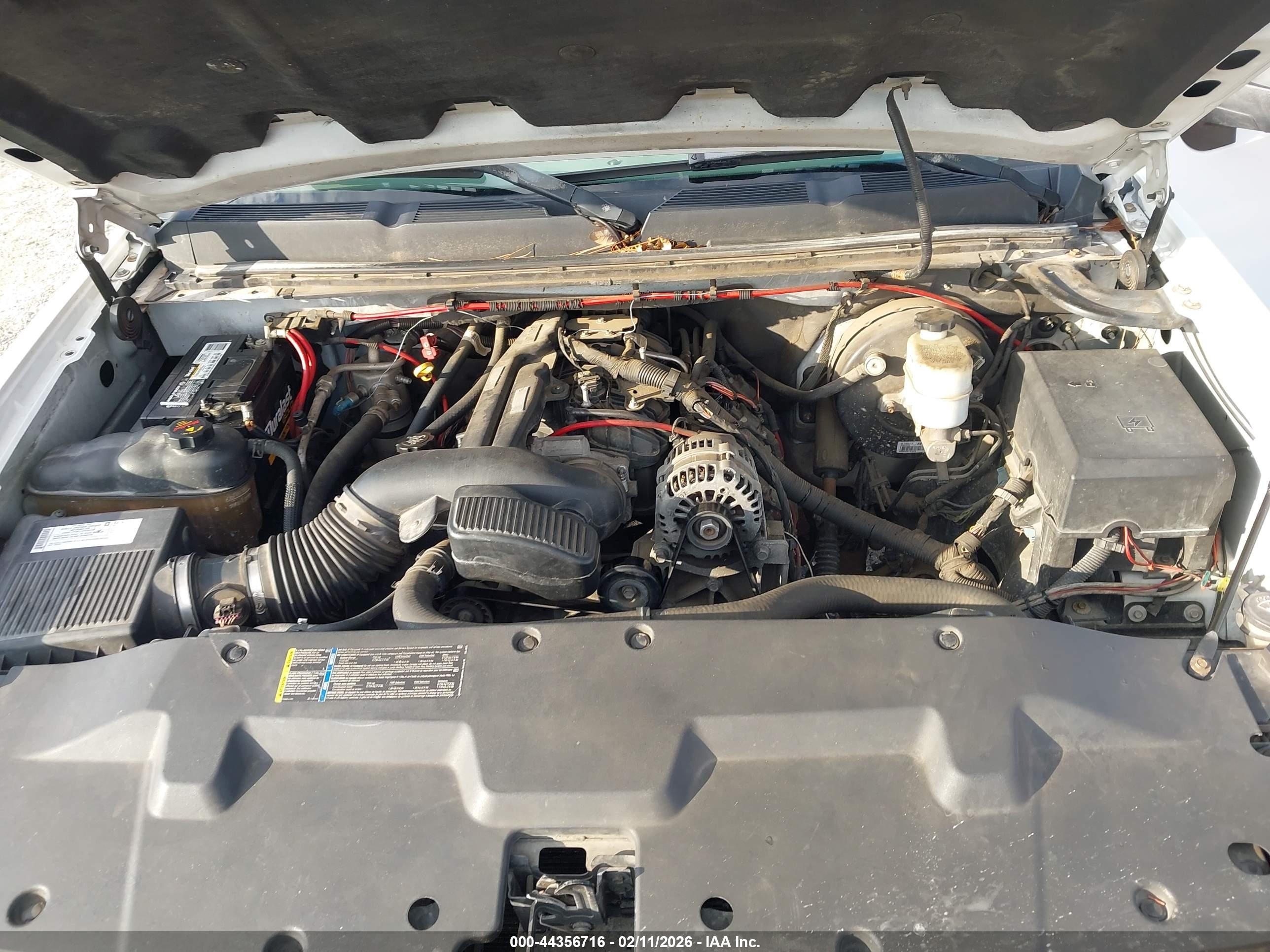 CHEVROLET SILVERADO image 10