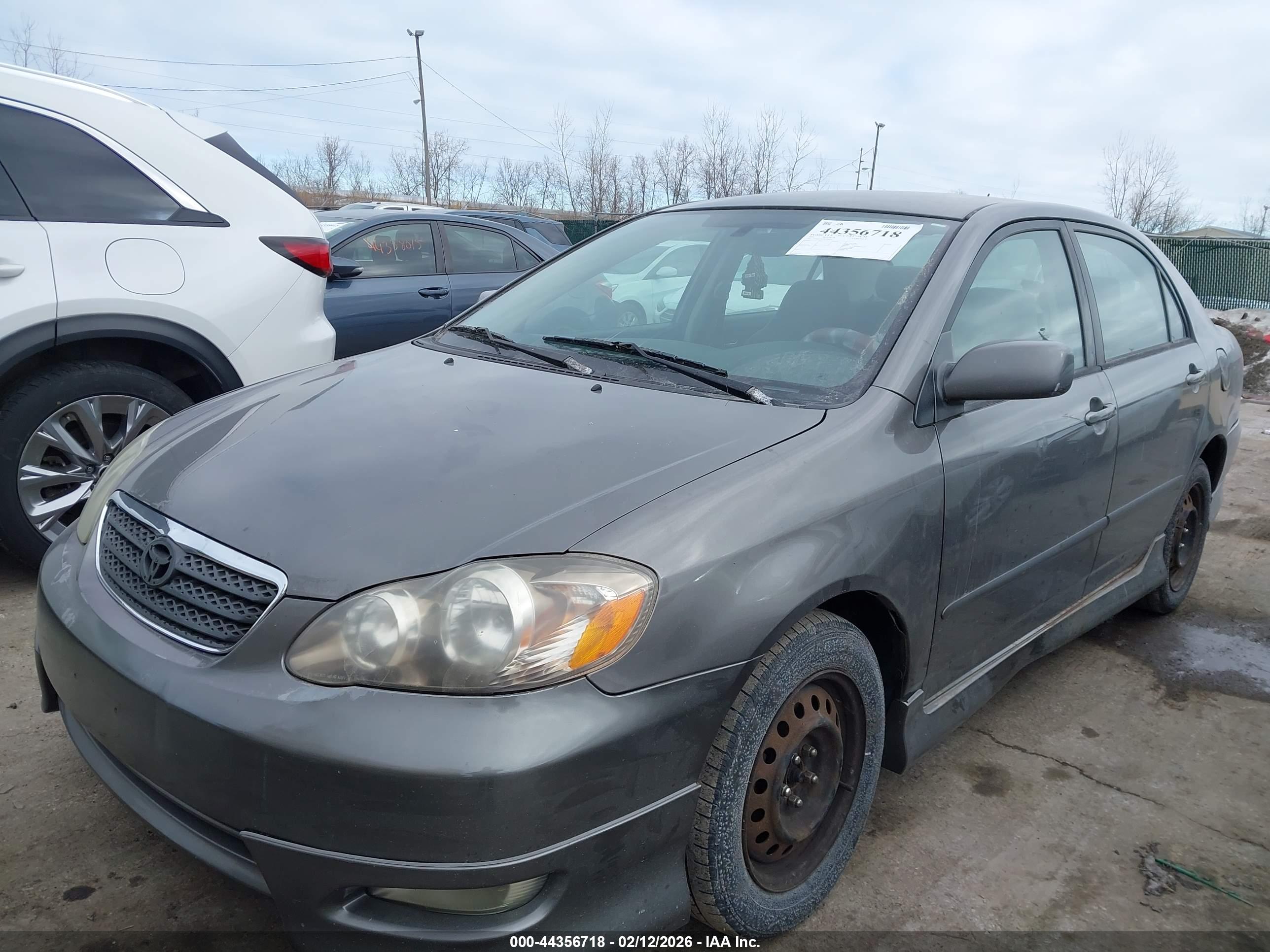 TOYOTA COROLLA image 2