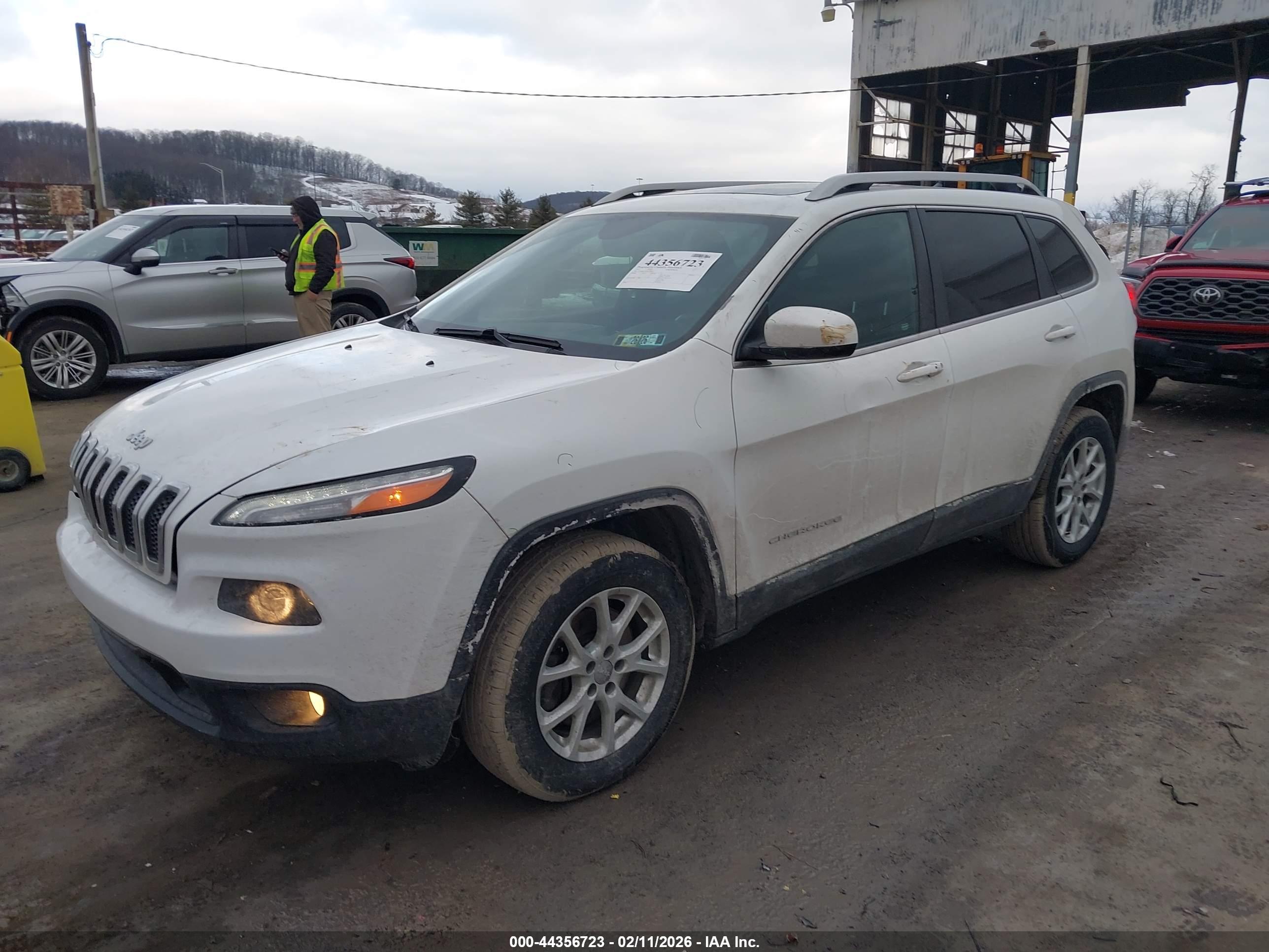 JEEP CHEROKEE image 2
