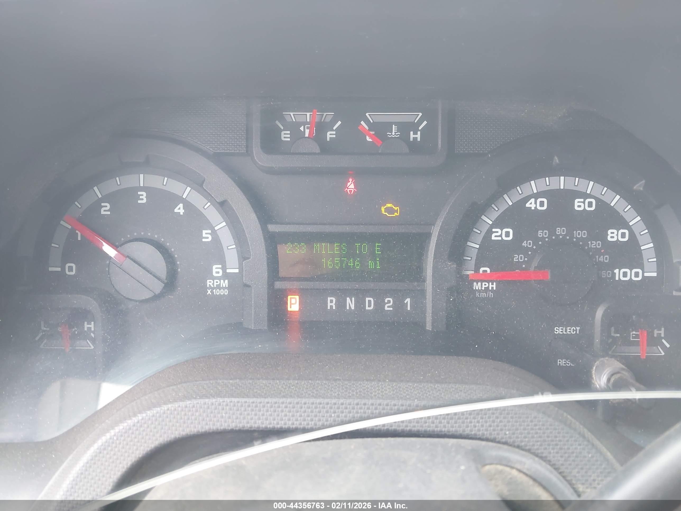FORD E-150 image 7