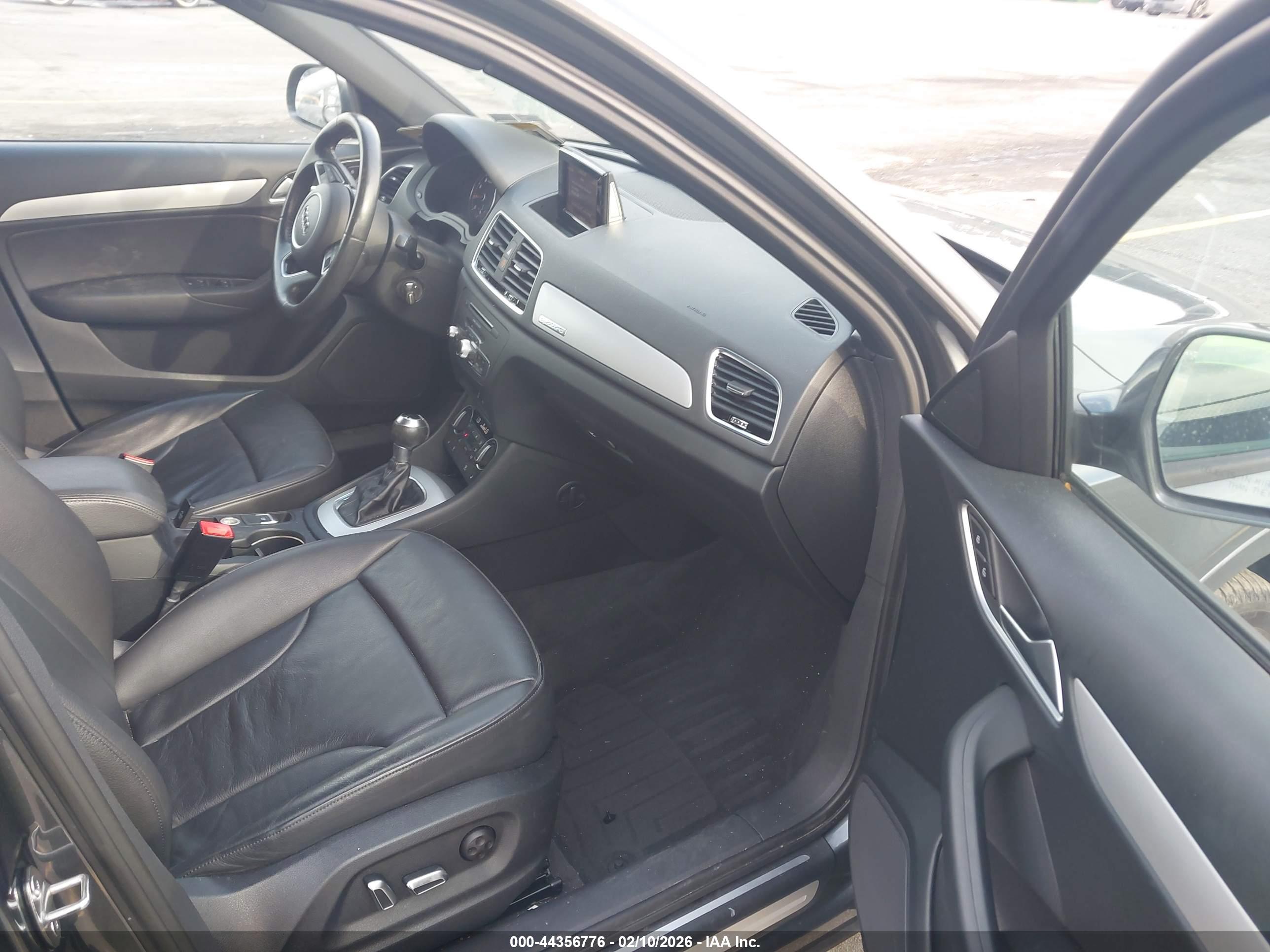 AUDI Q3 image 5