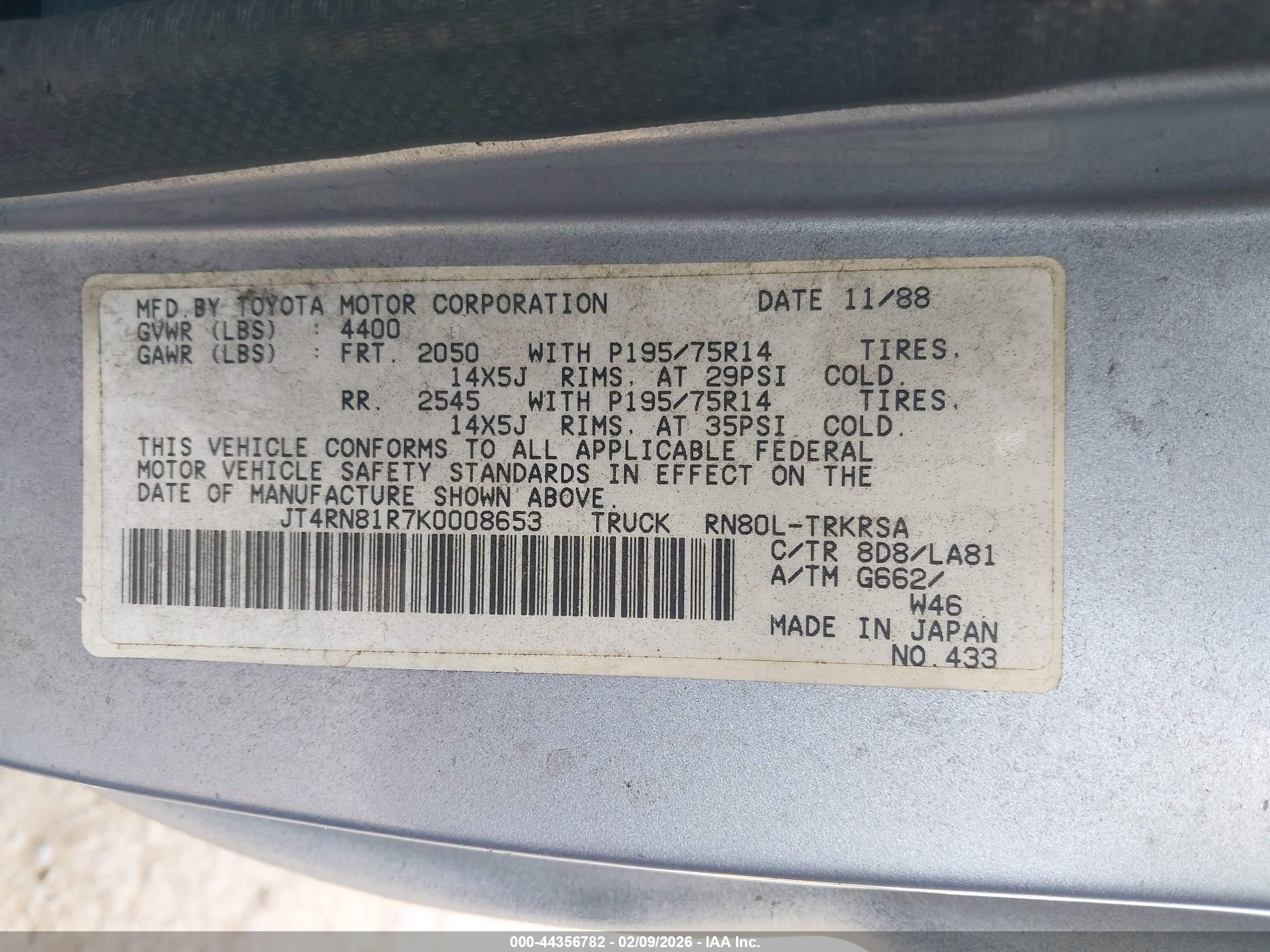 TOYOTA PICKUP image 9