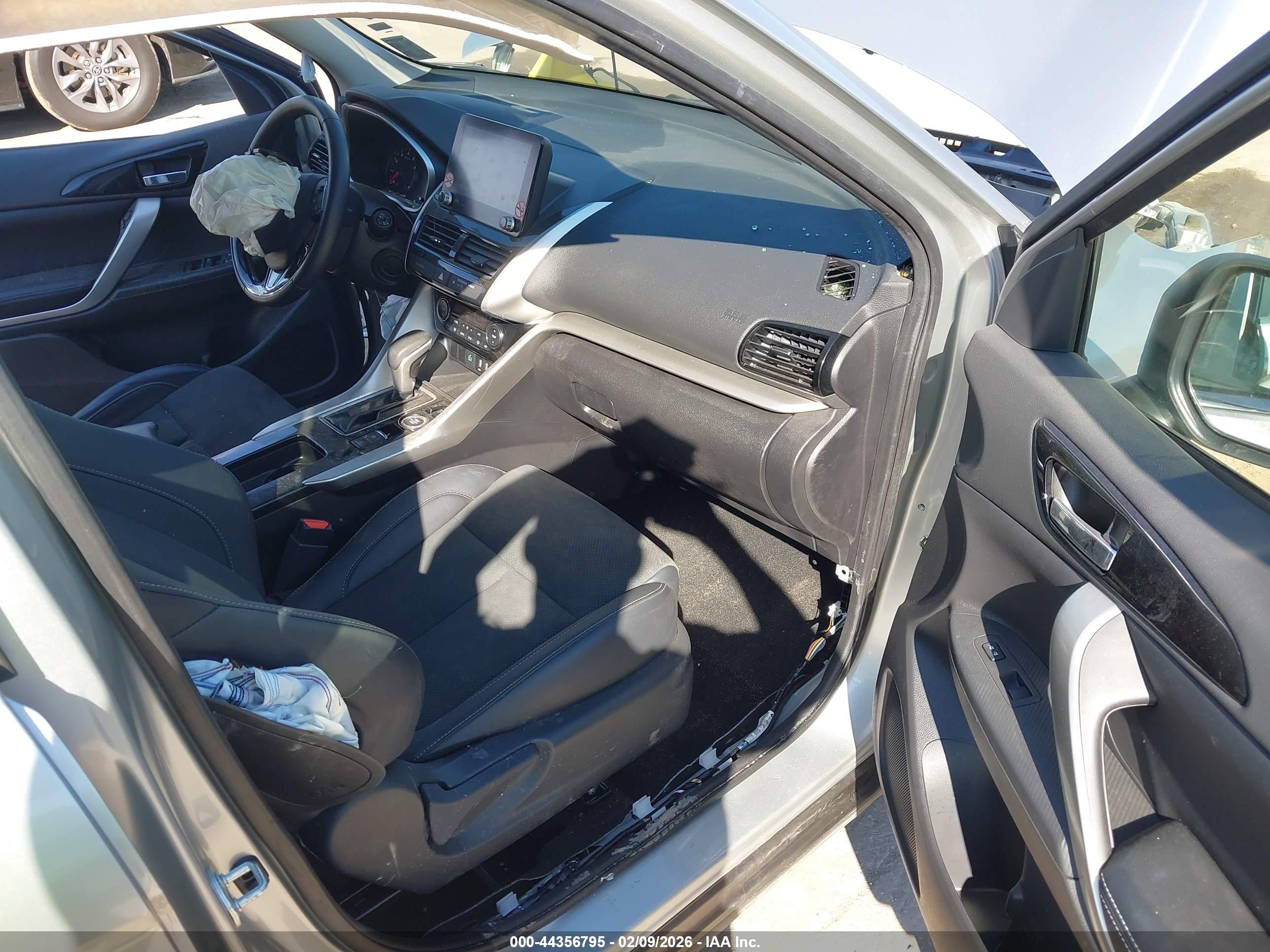 MITSUBISHI ECLIPSE image 5