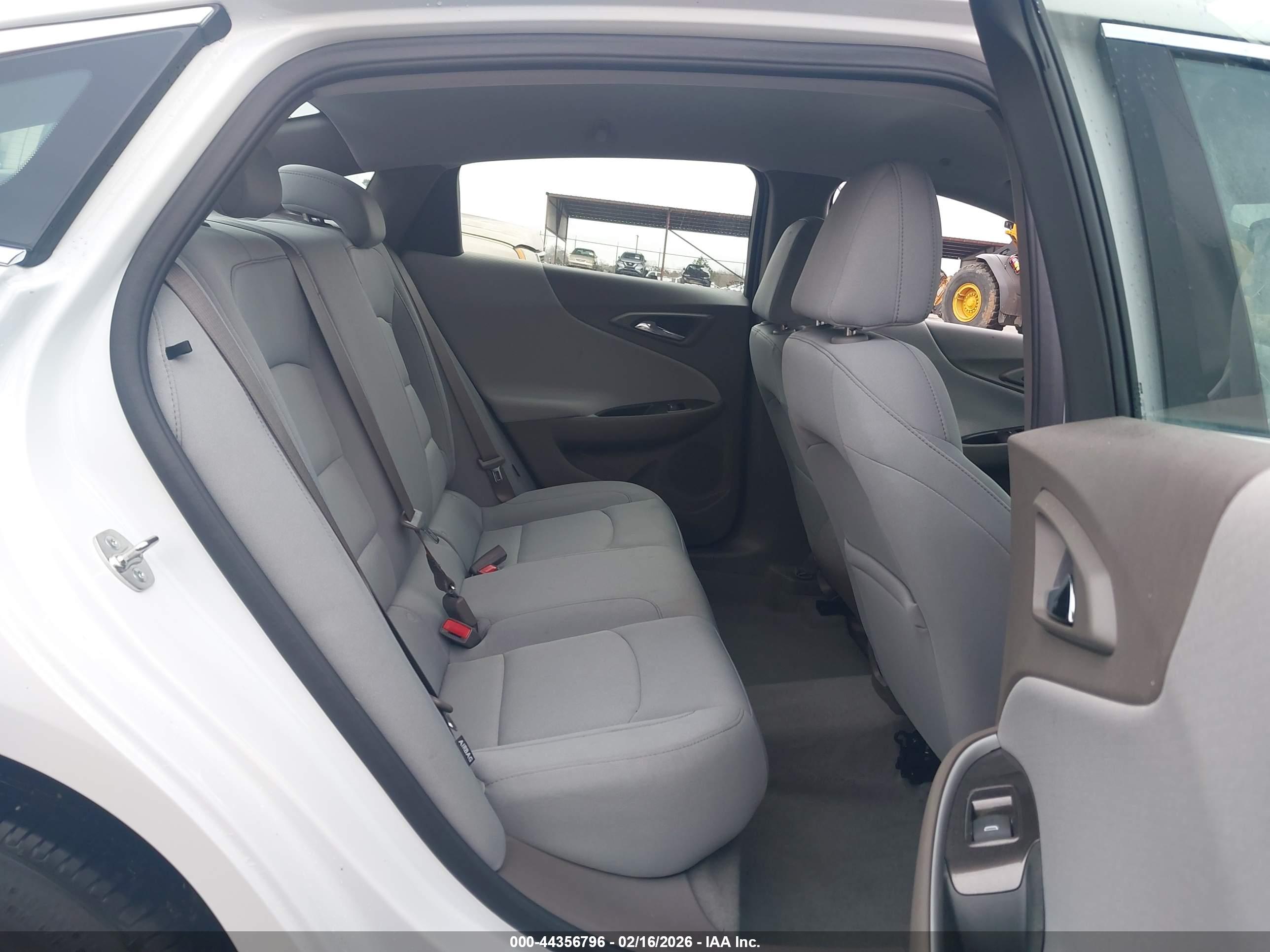 CHEVROLET MALIBU image 8