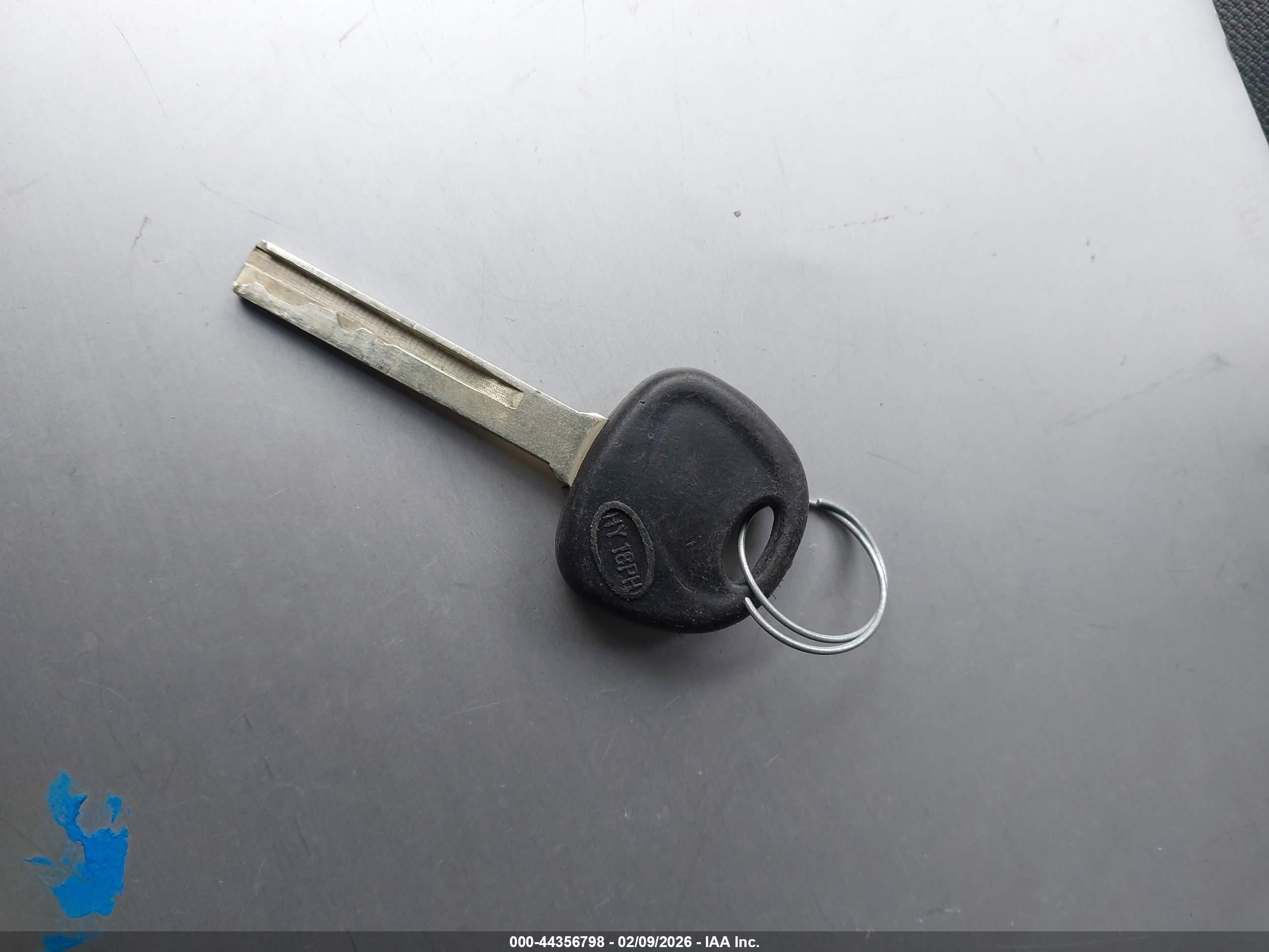 HYUNDAI ACCENT image 11