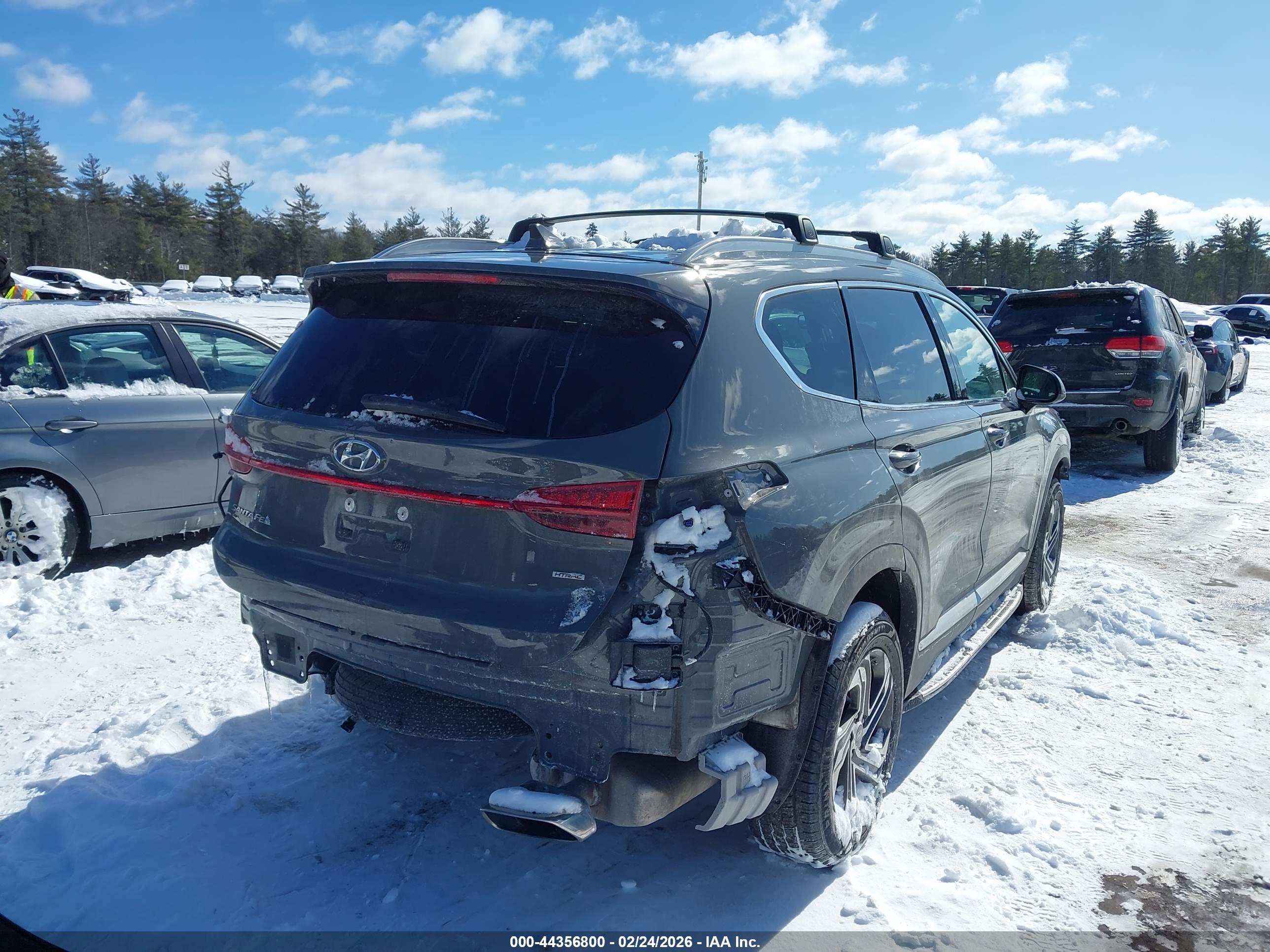 HYUNDAI SANTA image 4