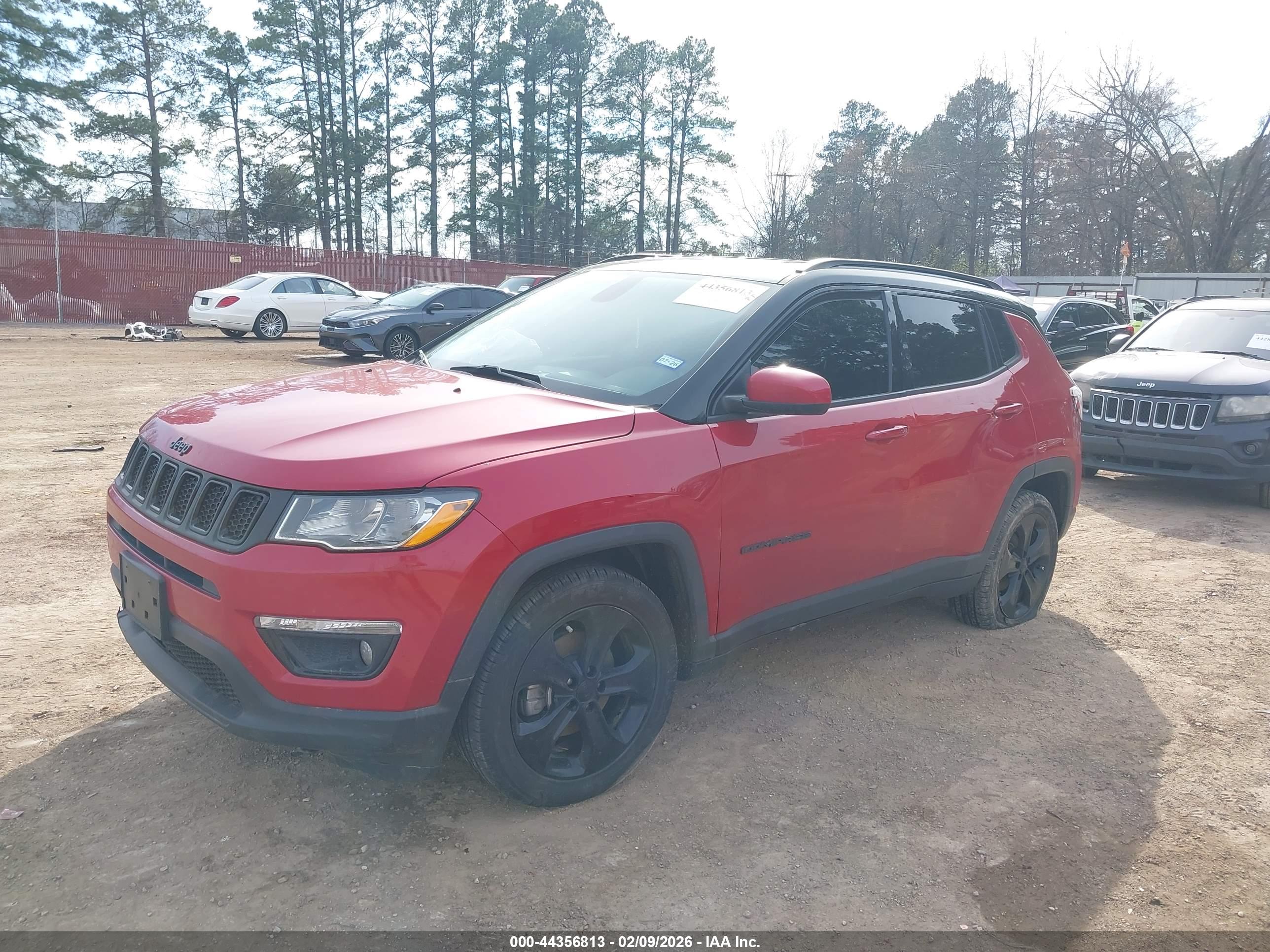 JEEP COMPASS image 2