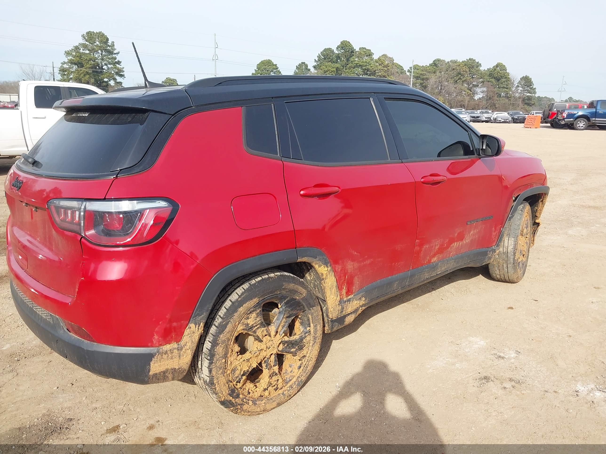 JEEP COMPASS image 4