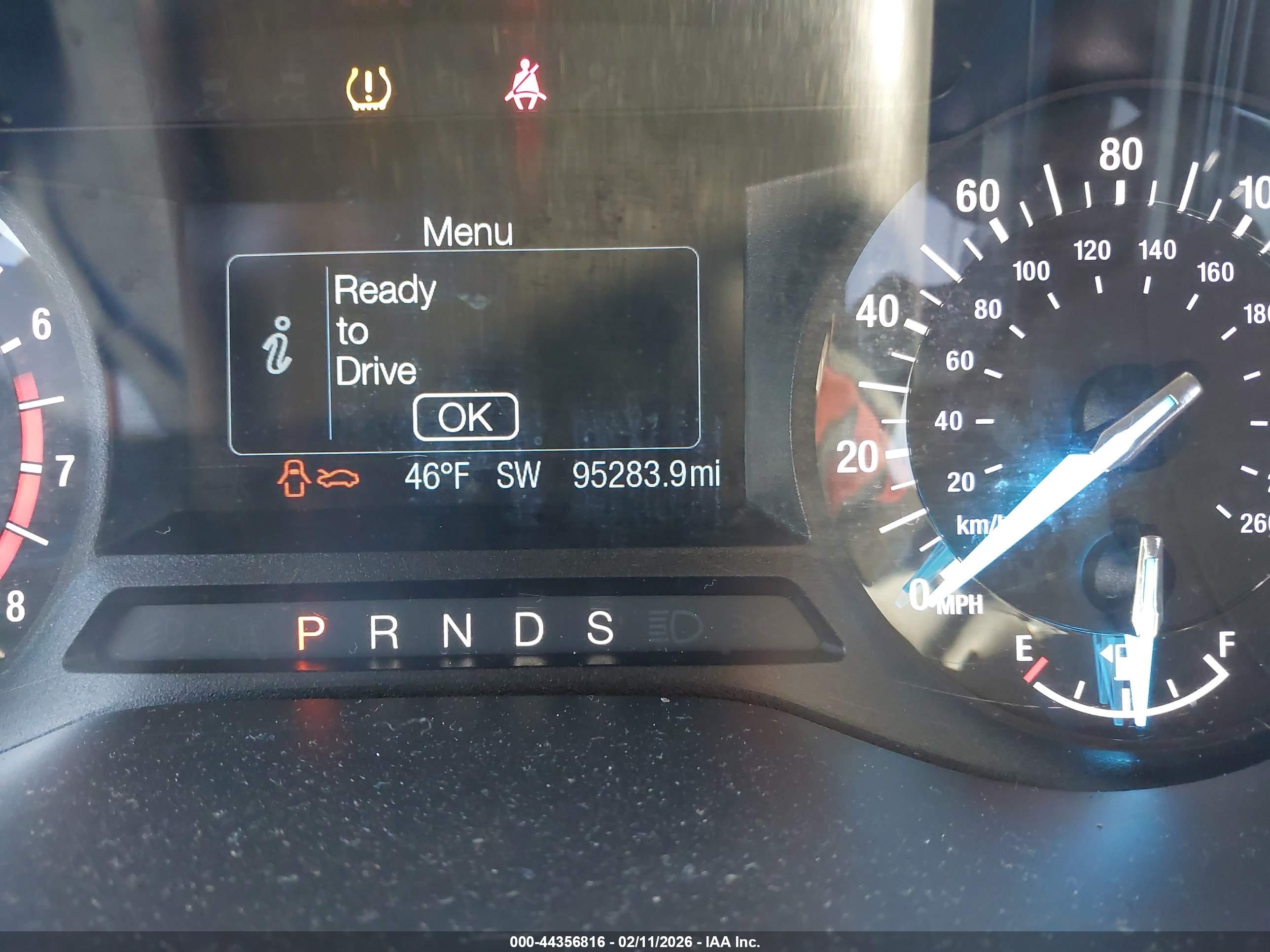 FORD FUSION image 7