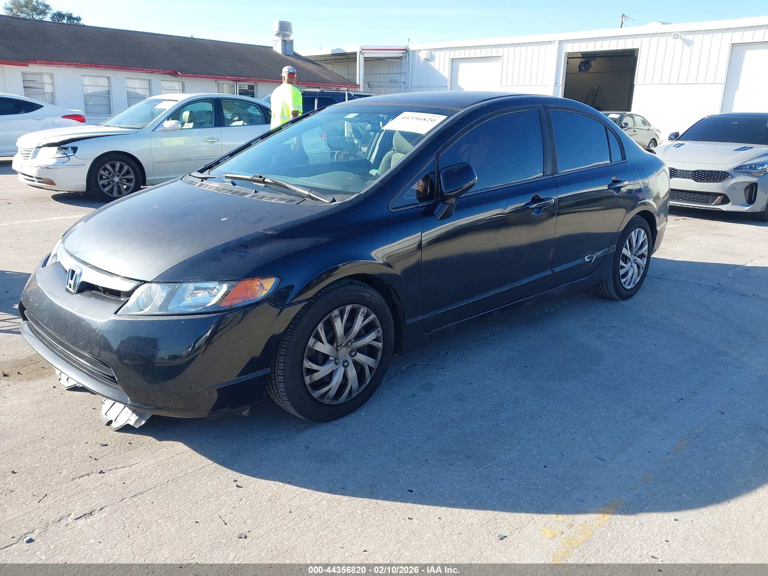 HONDA CIVIC image 2