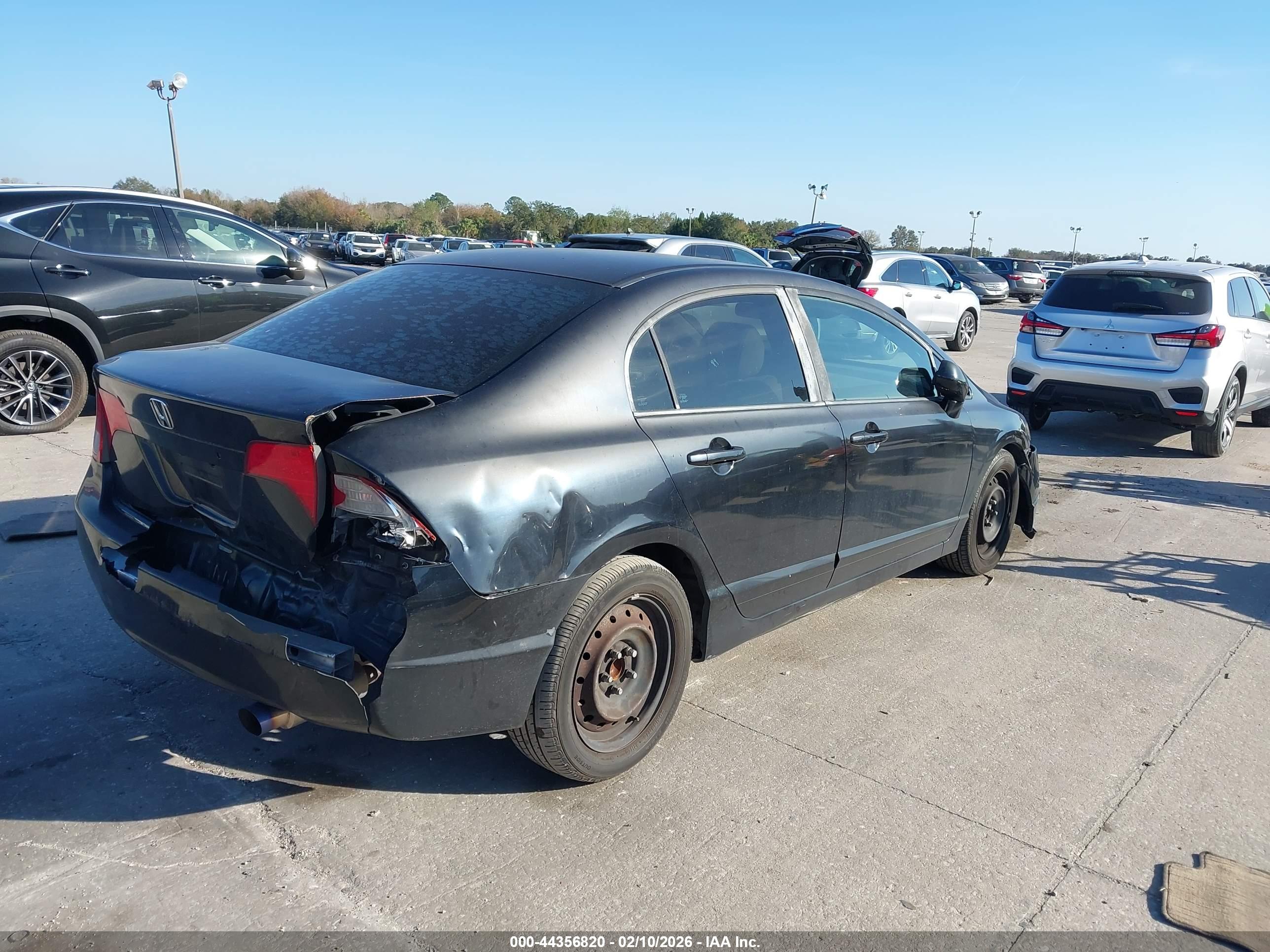 HONDA CIVIC image 4