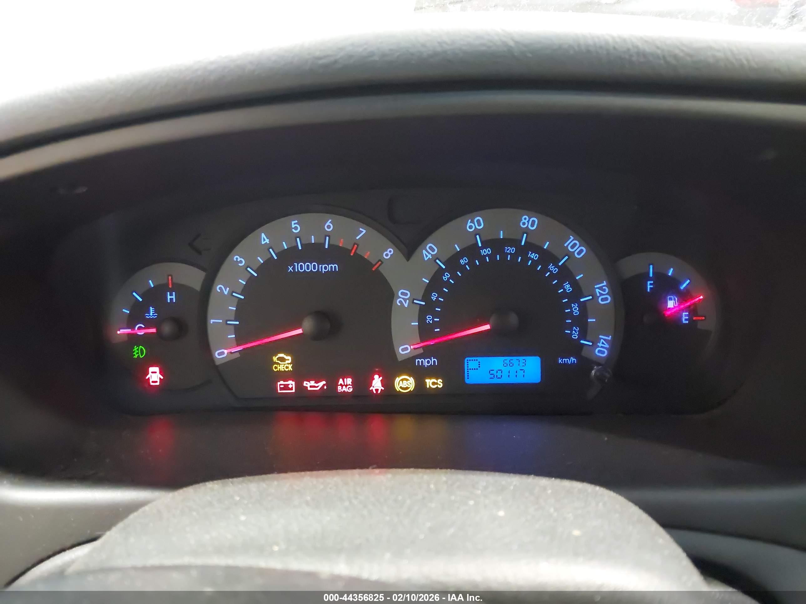 HYUNDAI ELANTRA image 7