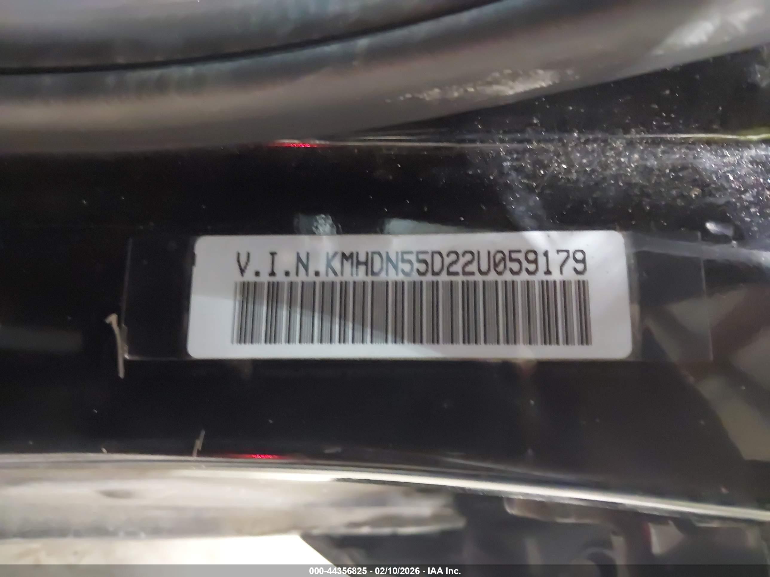 HYUNDAI ELANTRA image 9