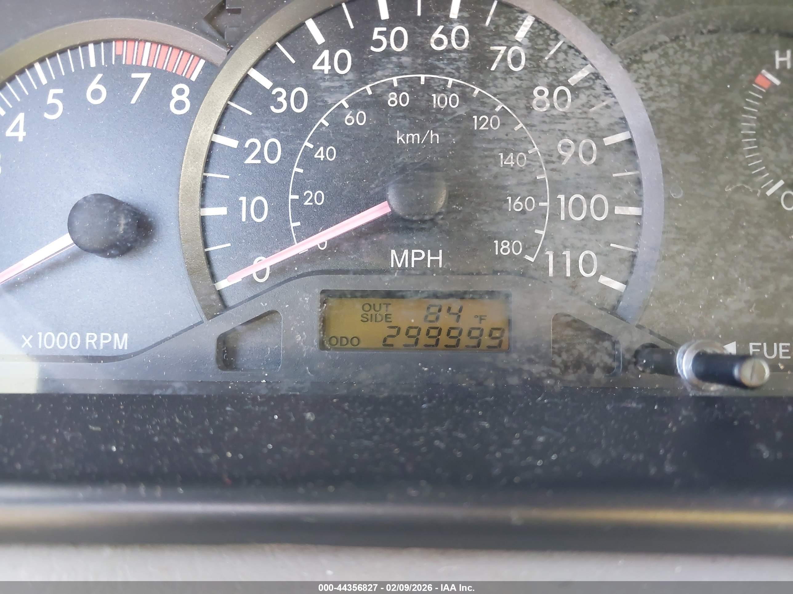 TOYOTA COROLLA image 7