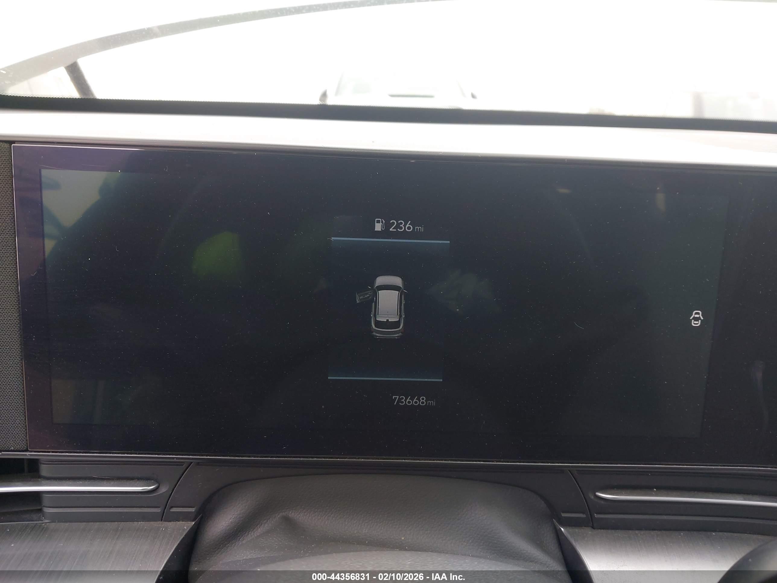 HYUNDAI KONA image 7