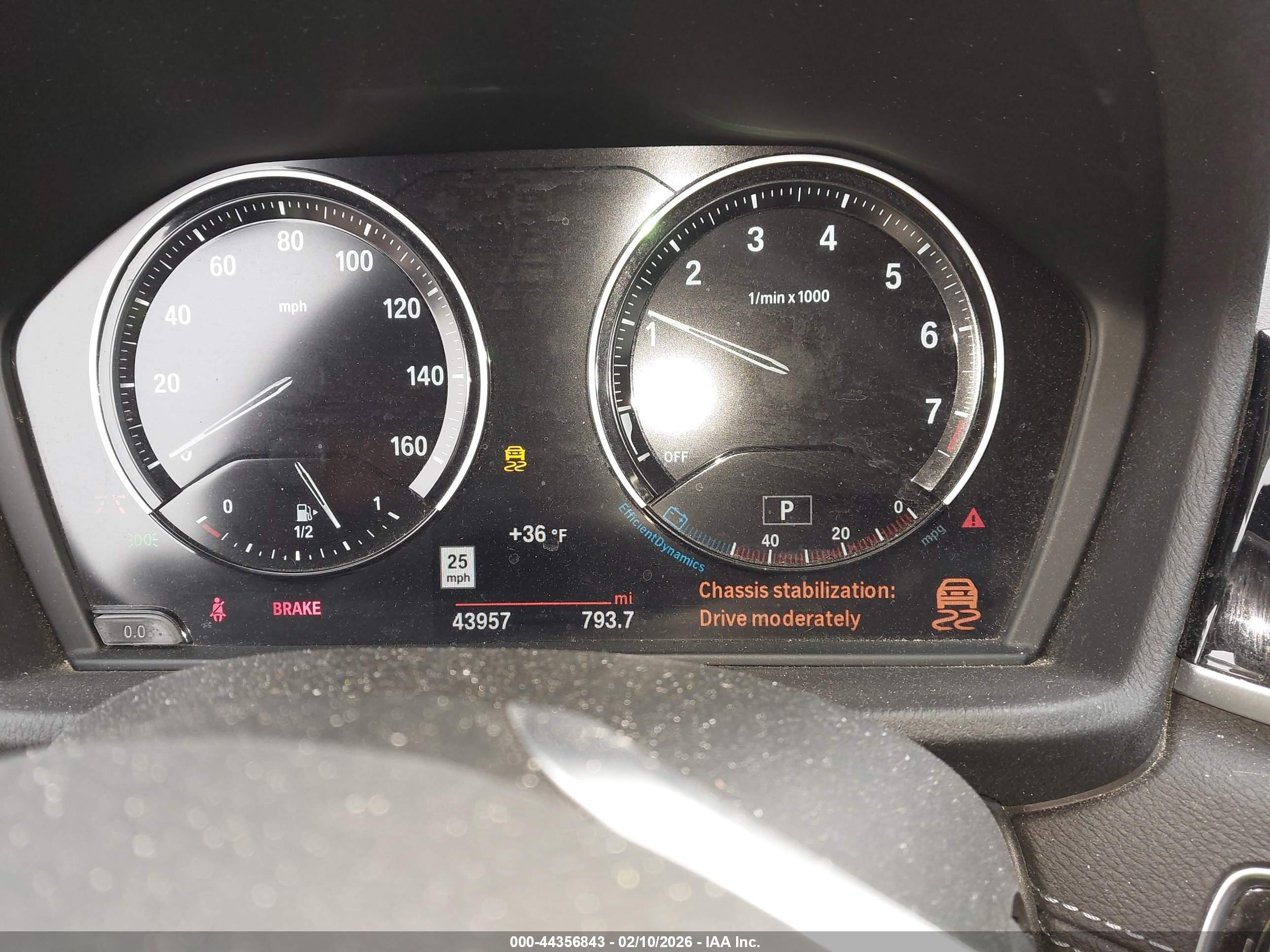 BMW X1 image 7