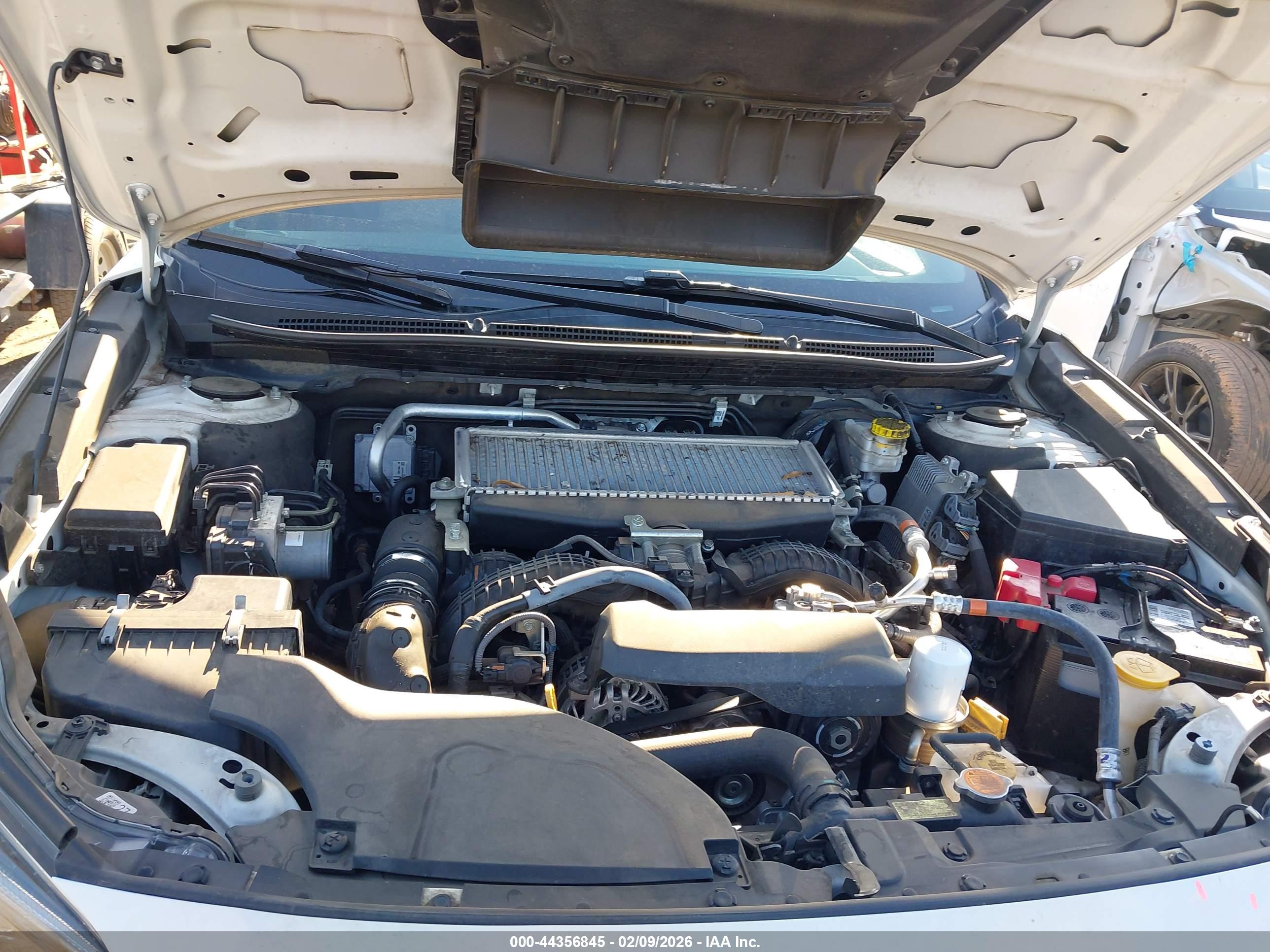 SUBARU OUTBACK image 10
