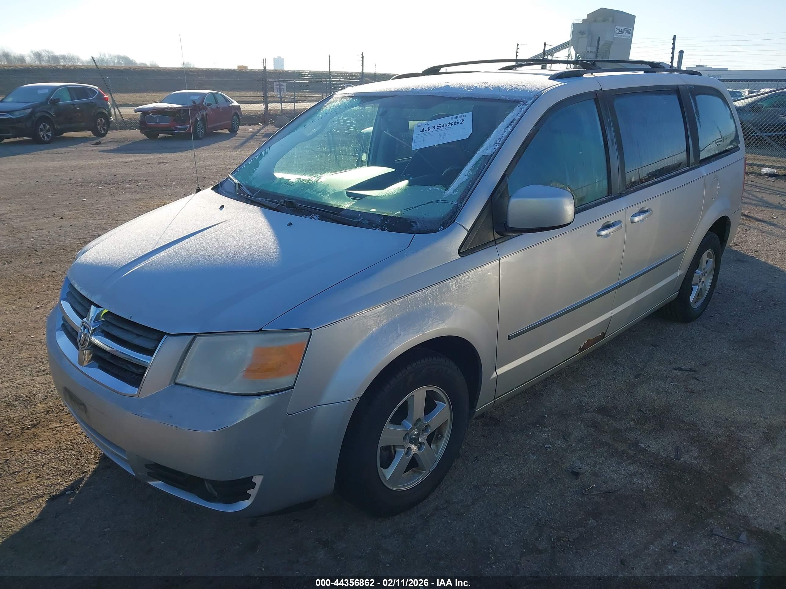 DODGE GRAND image 2