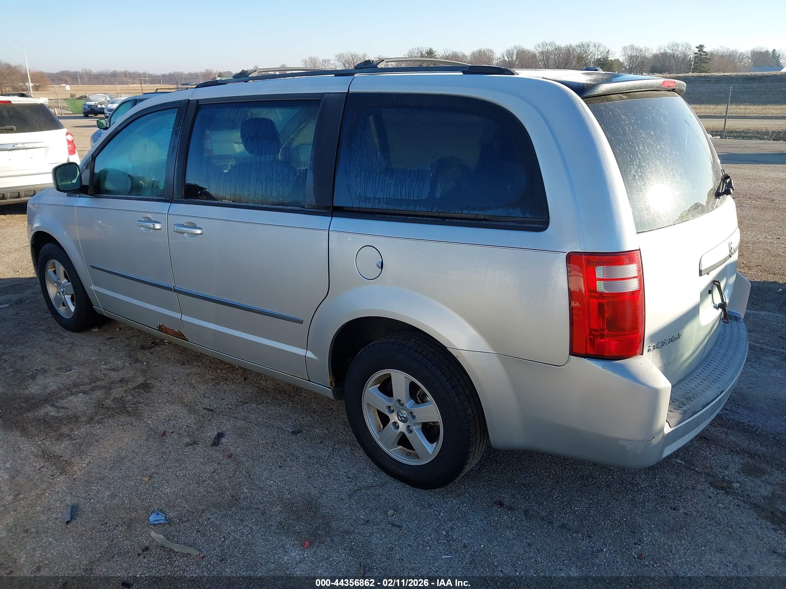 DODGE GRAND image 3