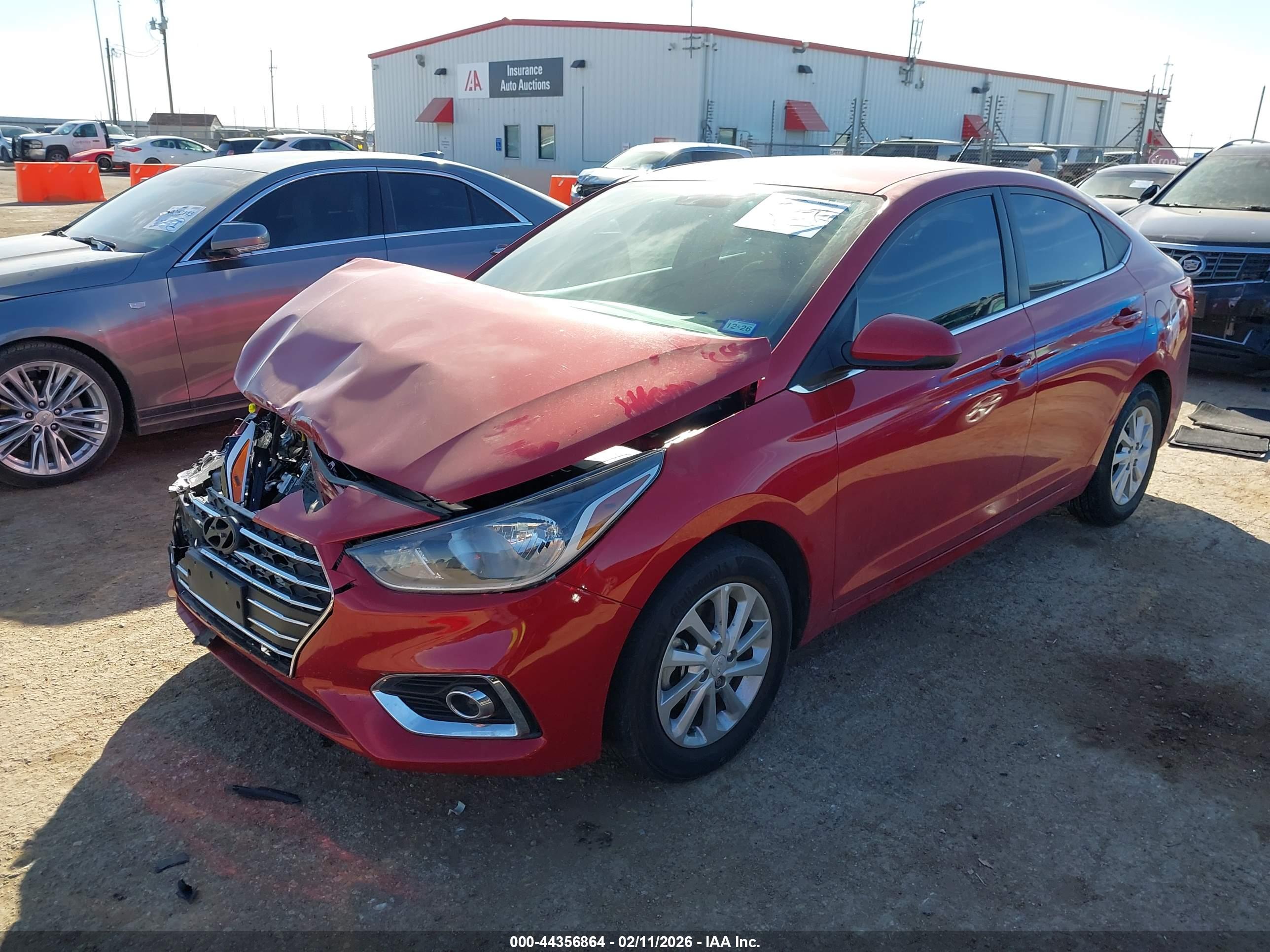HYUNDAI ACCENT image 2