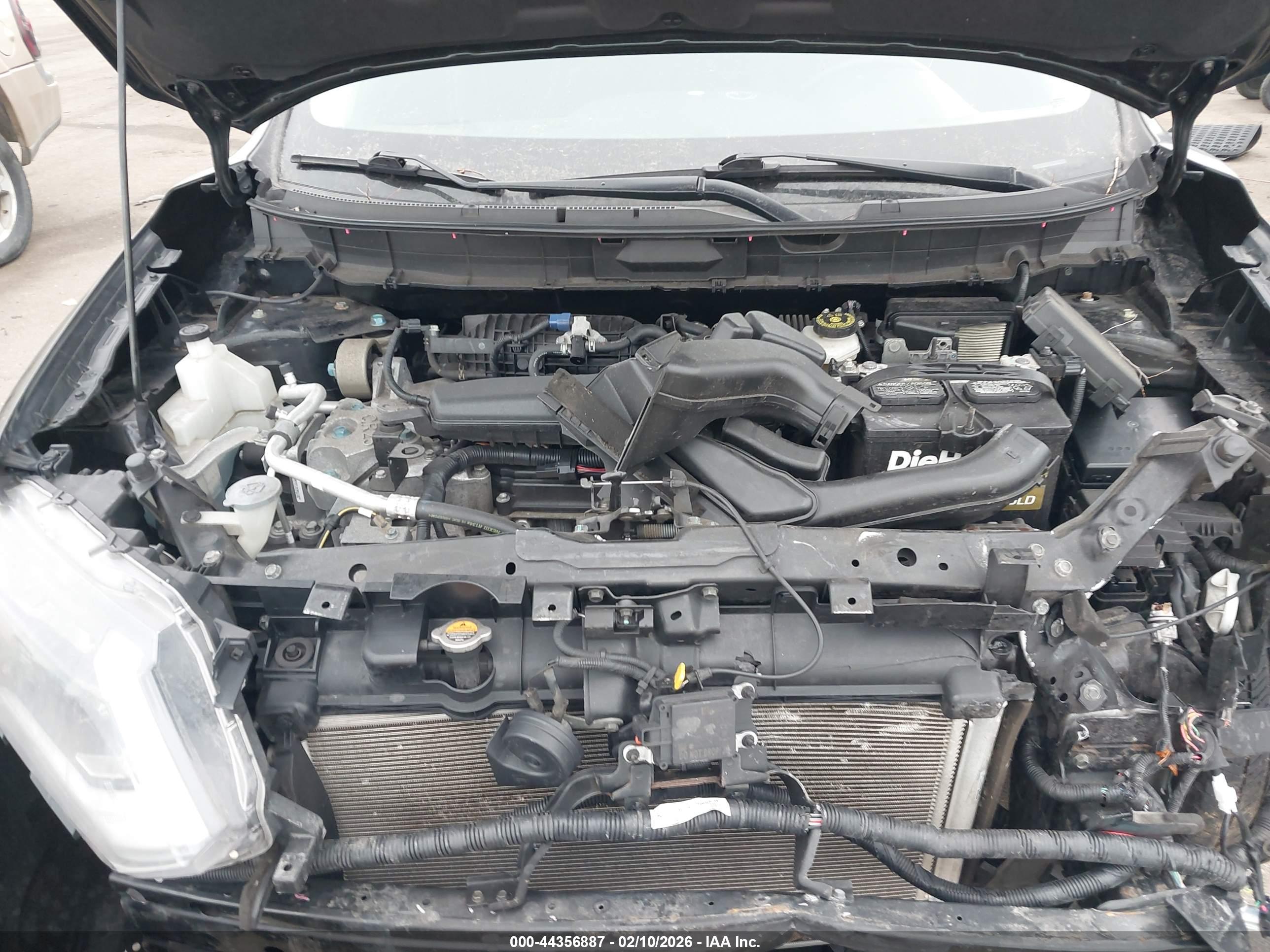 NISSAN ROGUE image 10